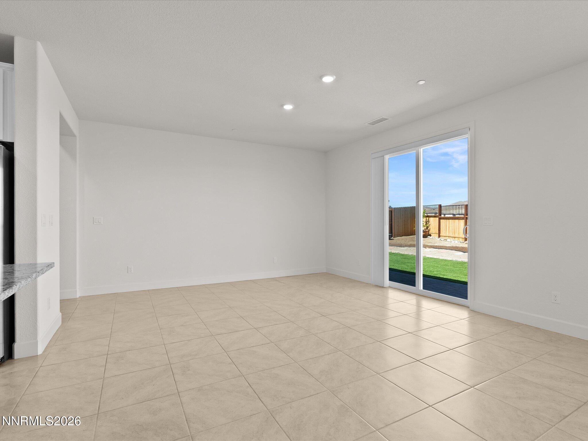 622 W Equinox Peak Court