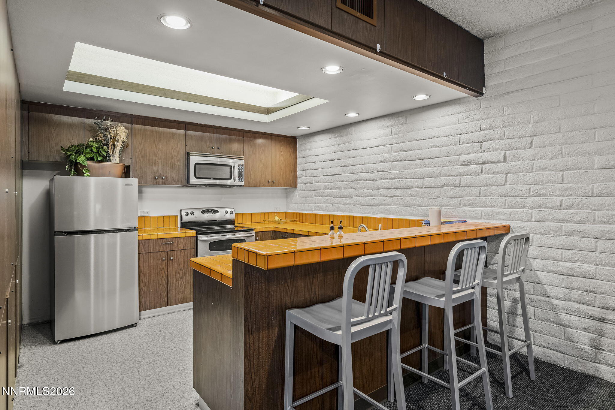 1200 Riverside Drive UNIT 1227