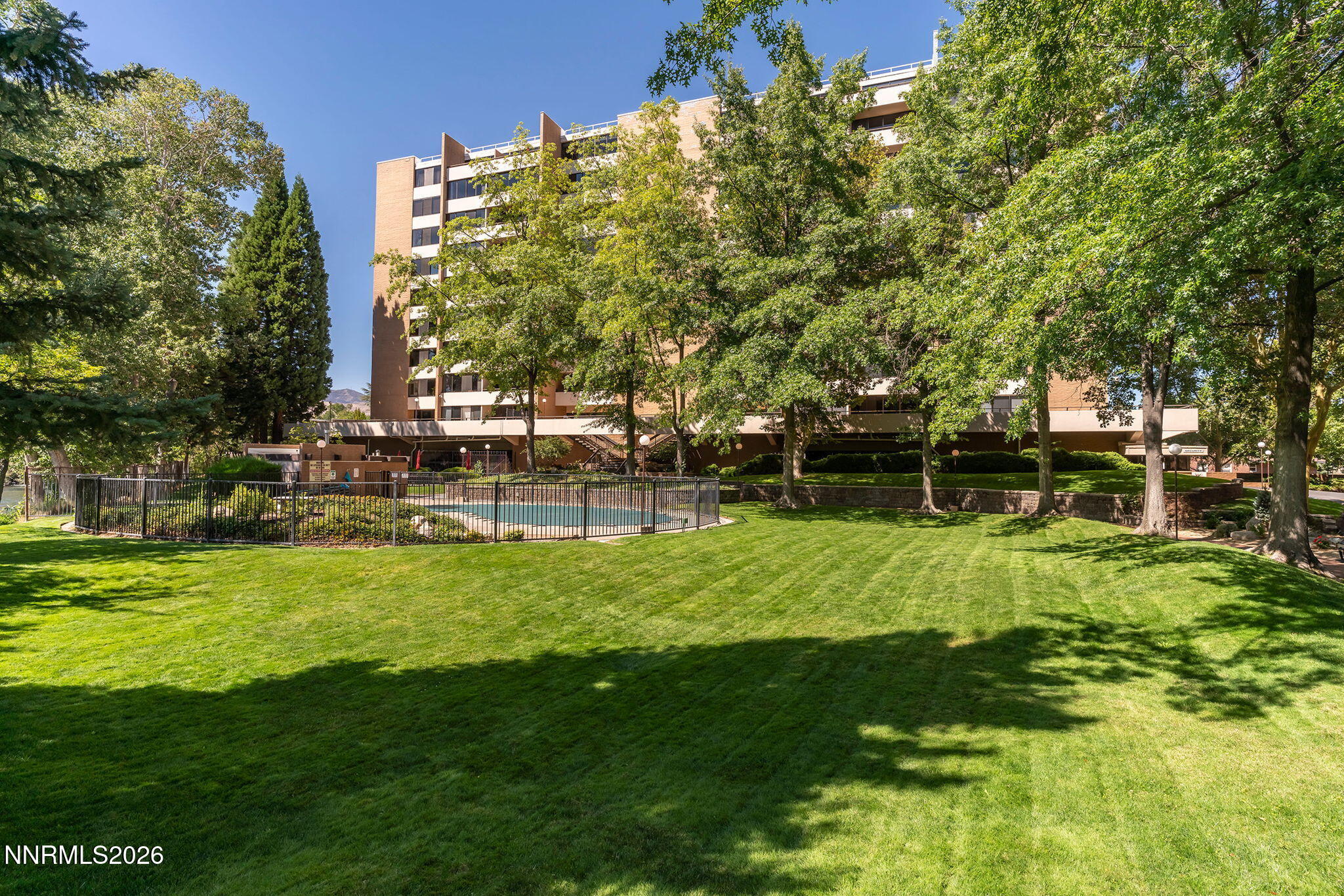 1200 Riverside Drive UNIT 1227