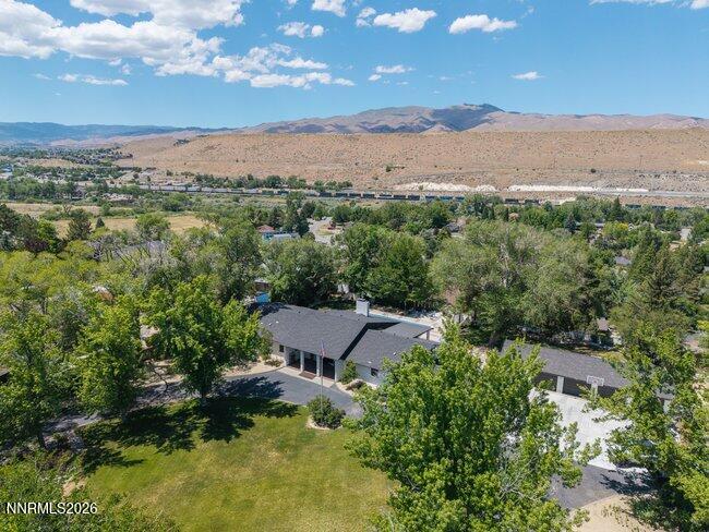 4755 Canyon Drive