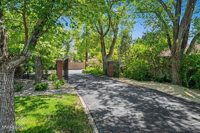 4755 Canyon Drive