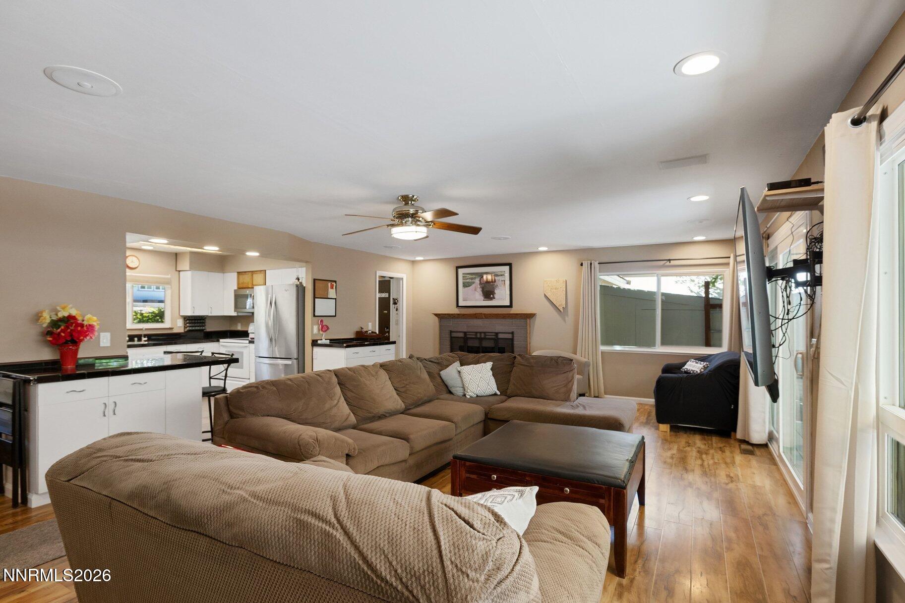 2255 Parkway Drive