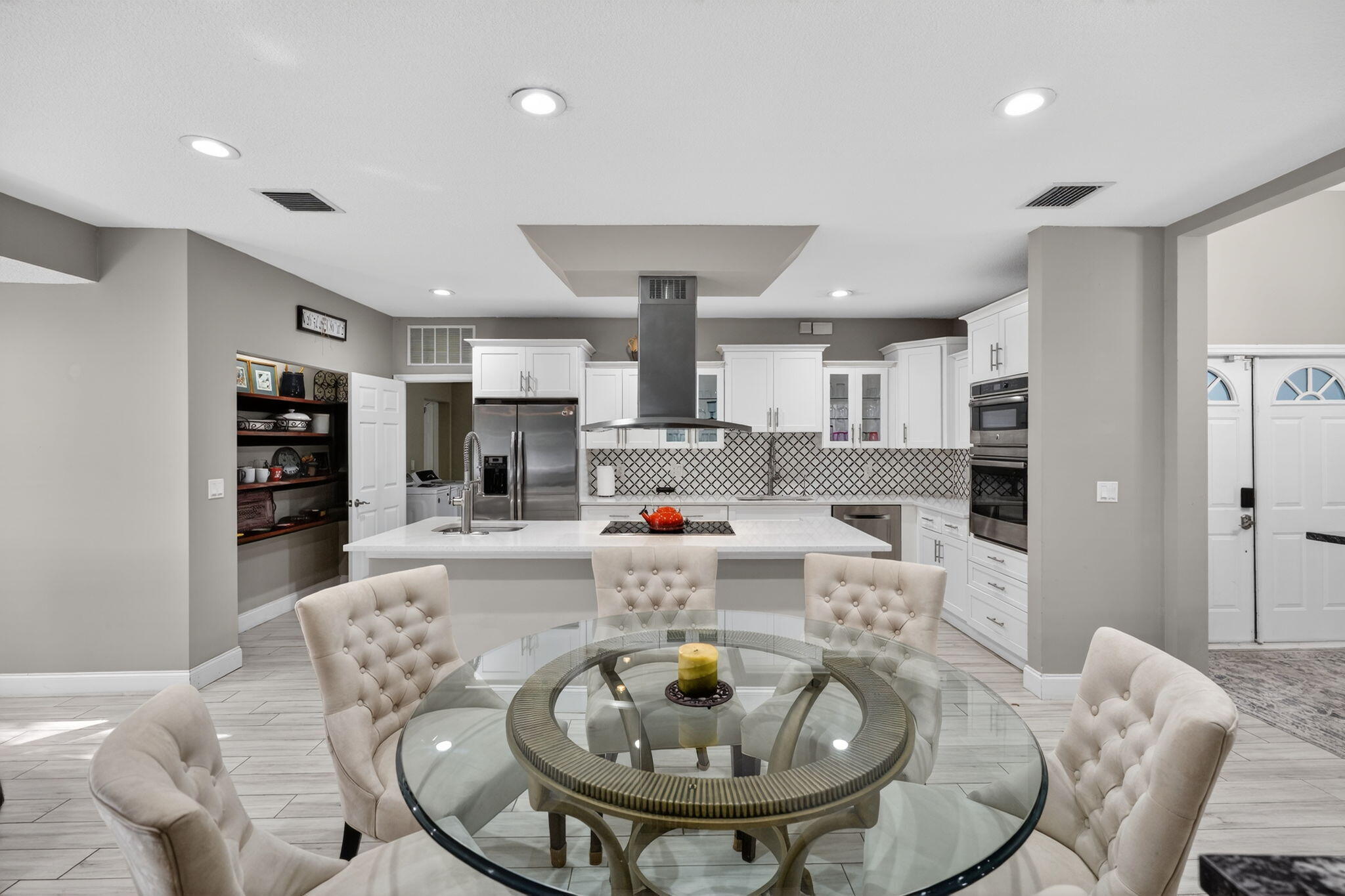 9417 Whippoorwill Trail, Farms