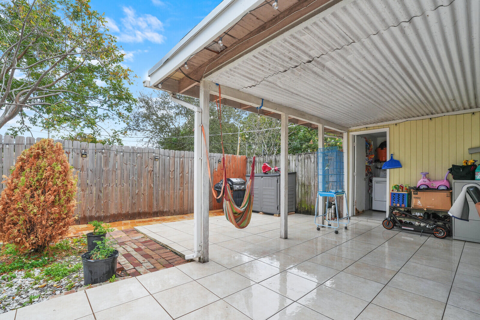2040 NE 2nd Terrace | Pompano Beach, Florida