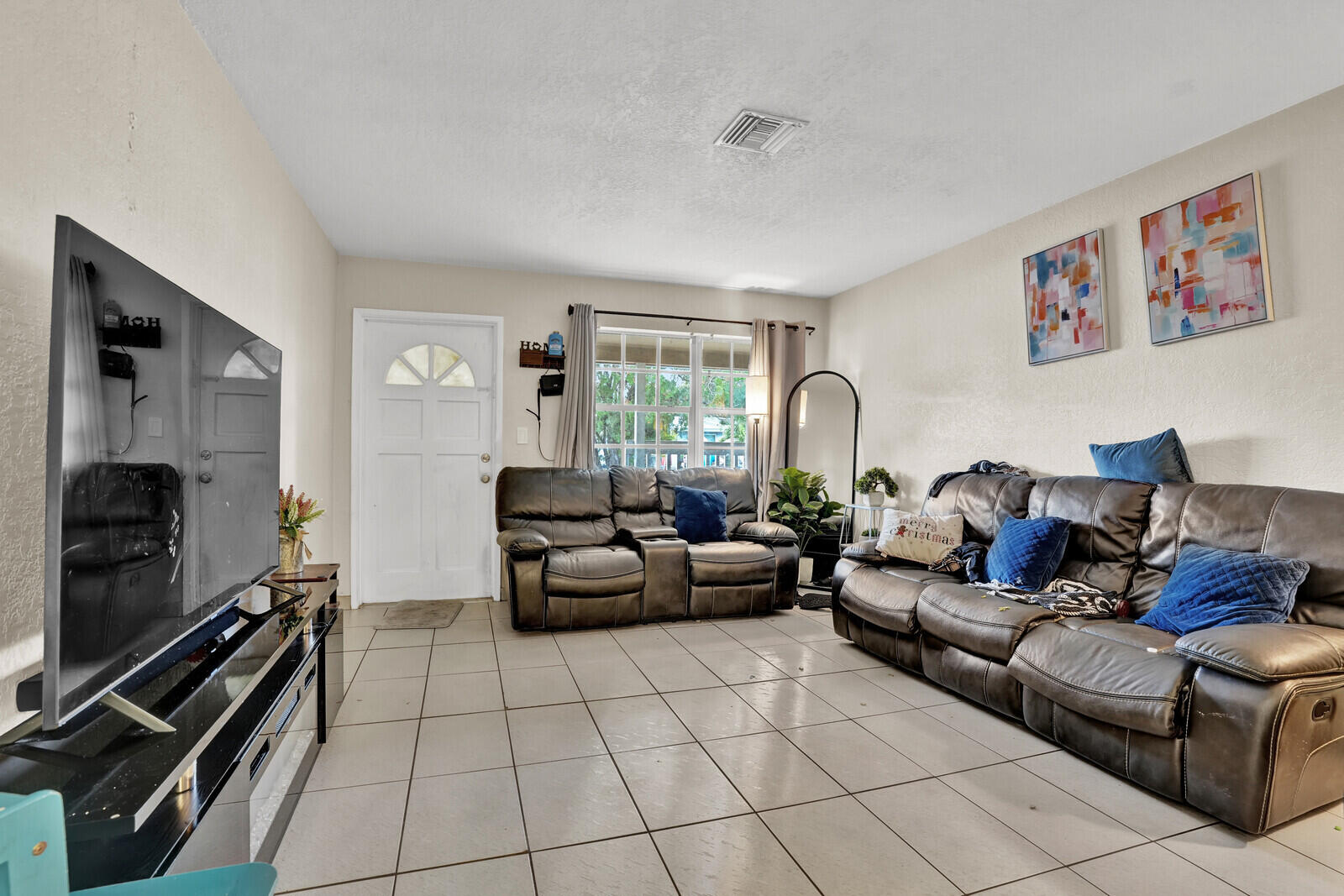 2040 NE 2nd Terrace | Pompano Beach, Florida