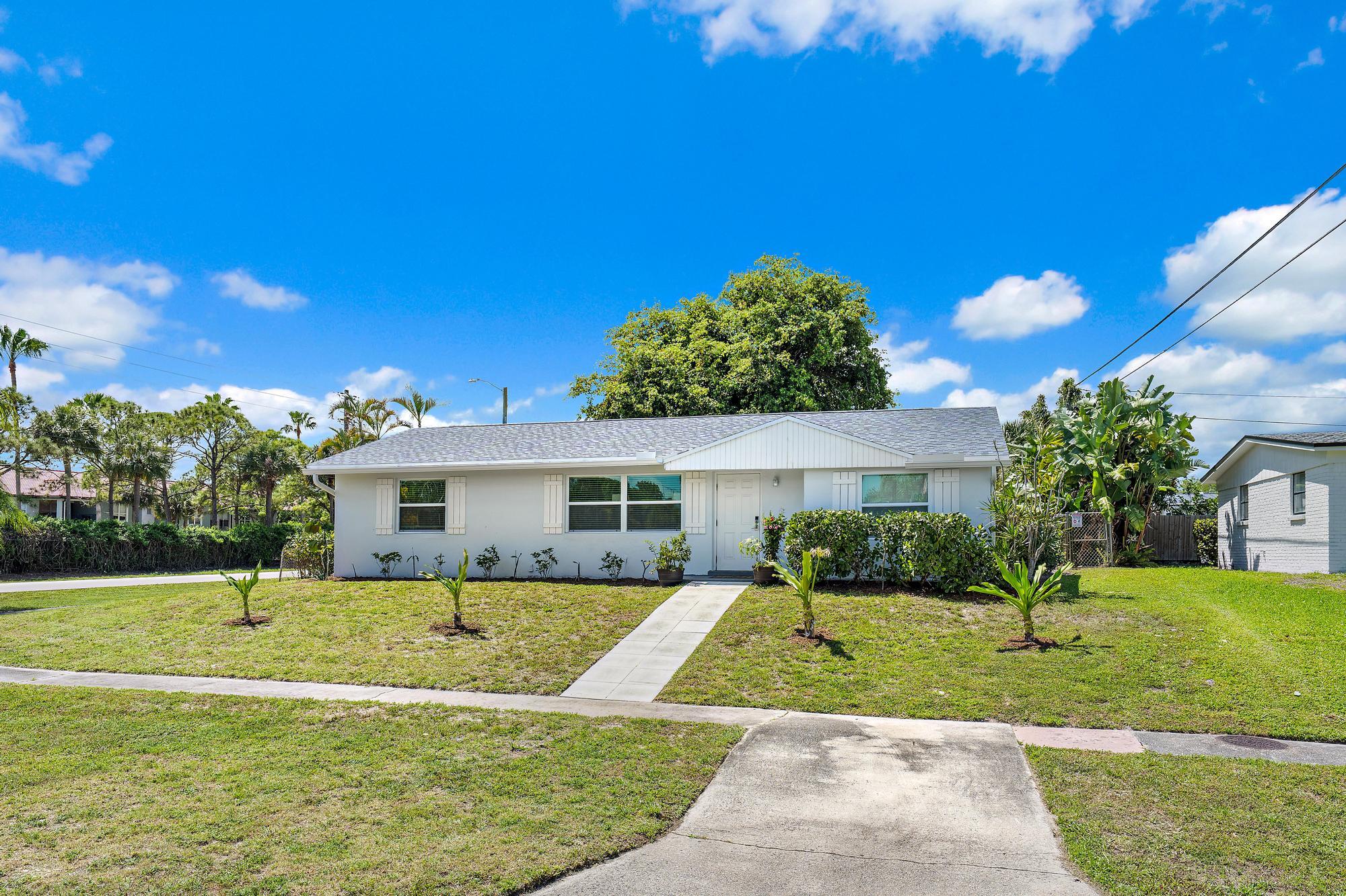 12015 Colony Avenue | Palm Beach Gardens, Florida