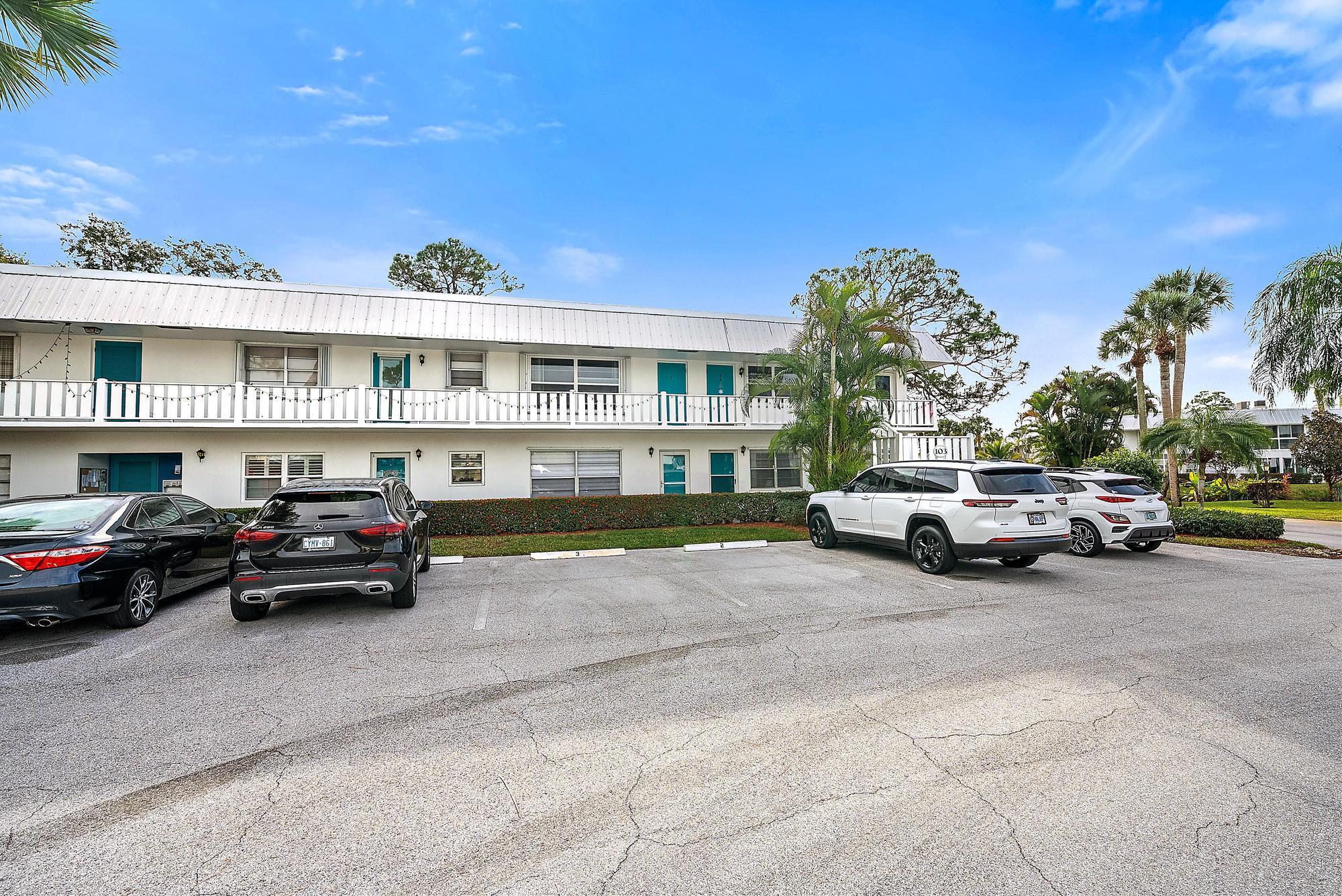 2929 SE Ocean Boulevard 103-2 | Stuart, Florida