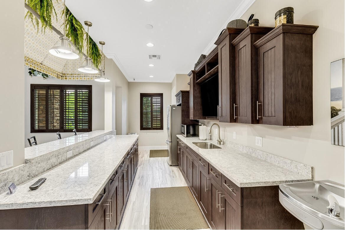 15848 Italian Cypress Way