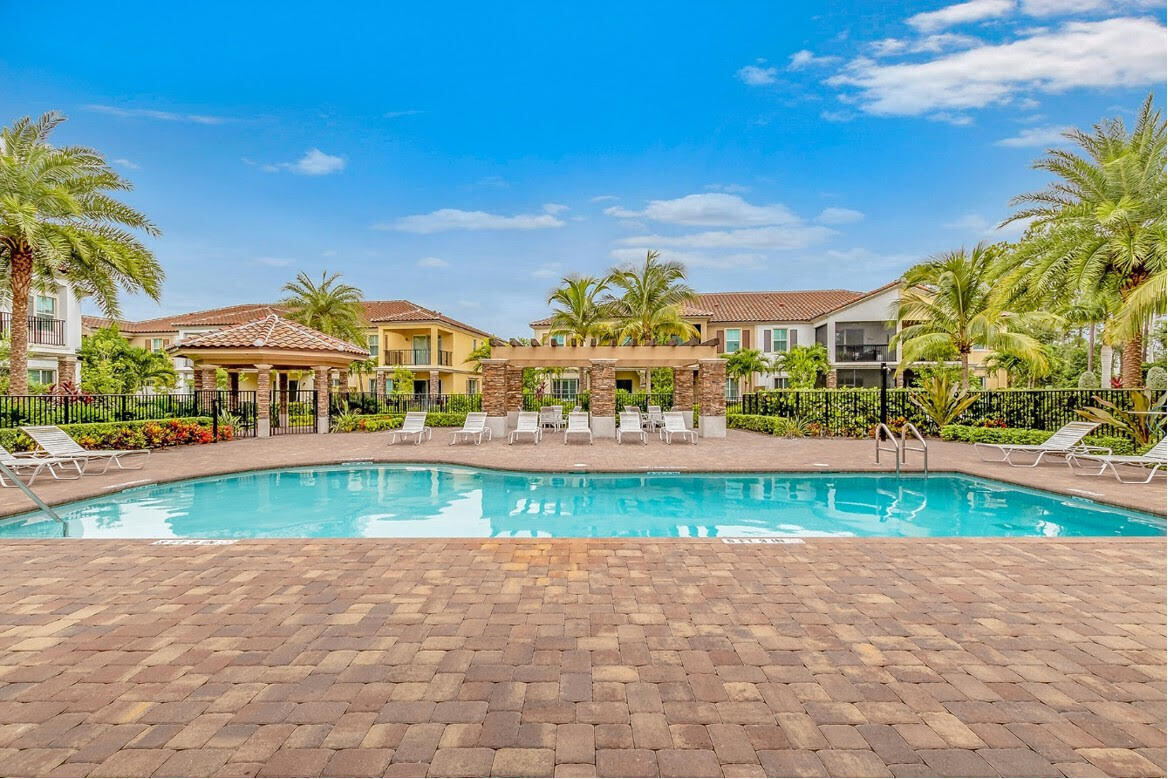 15848 Italian Cypress Way