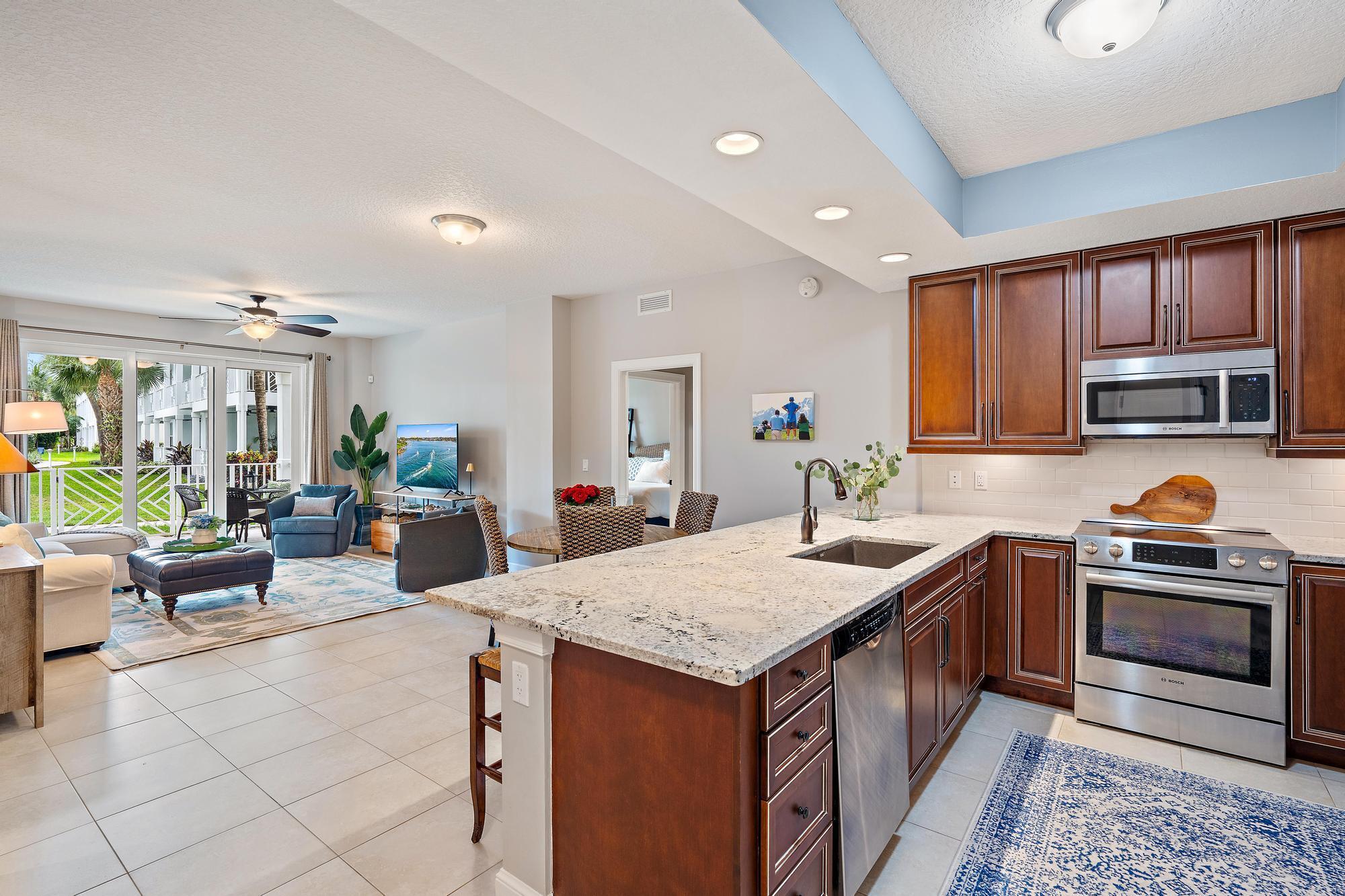 814 S Bay Colony Dr Drive S | Juno Beach, Florida