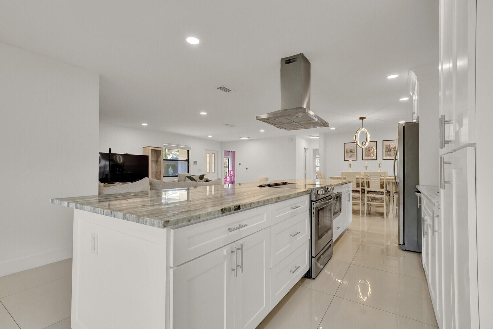 107 Segovia Avenue