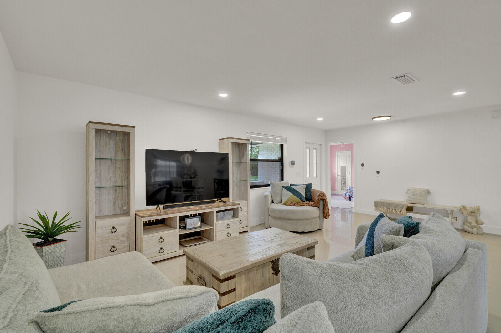 107 Segovia Avenue