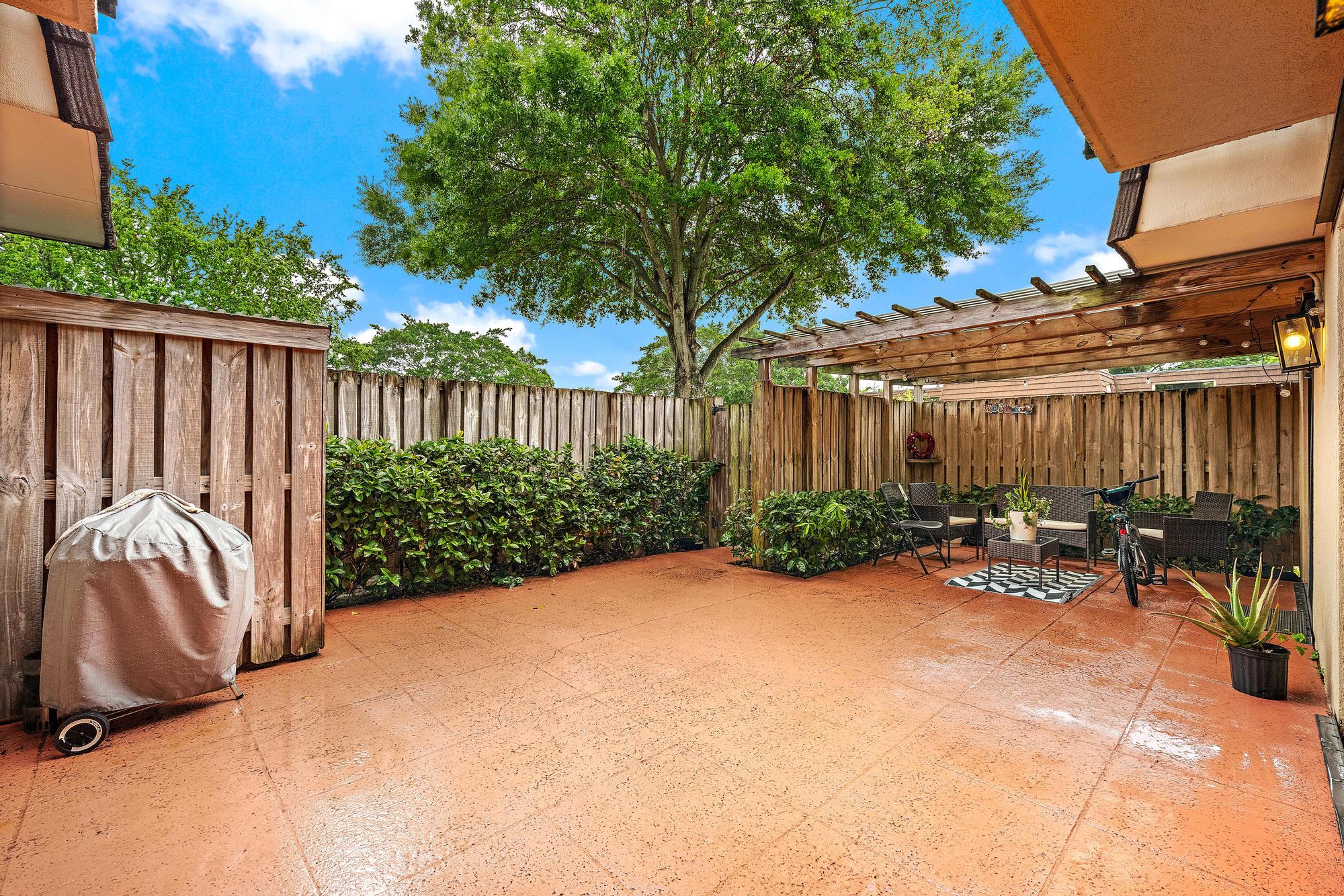 1802 18th Lane | Palm Beach Gardens, Florida