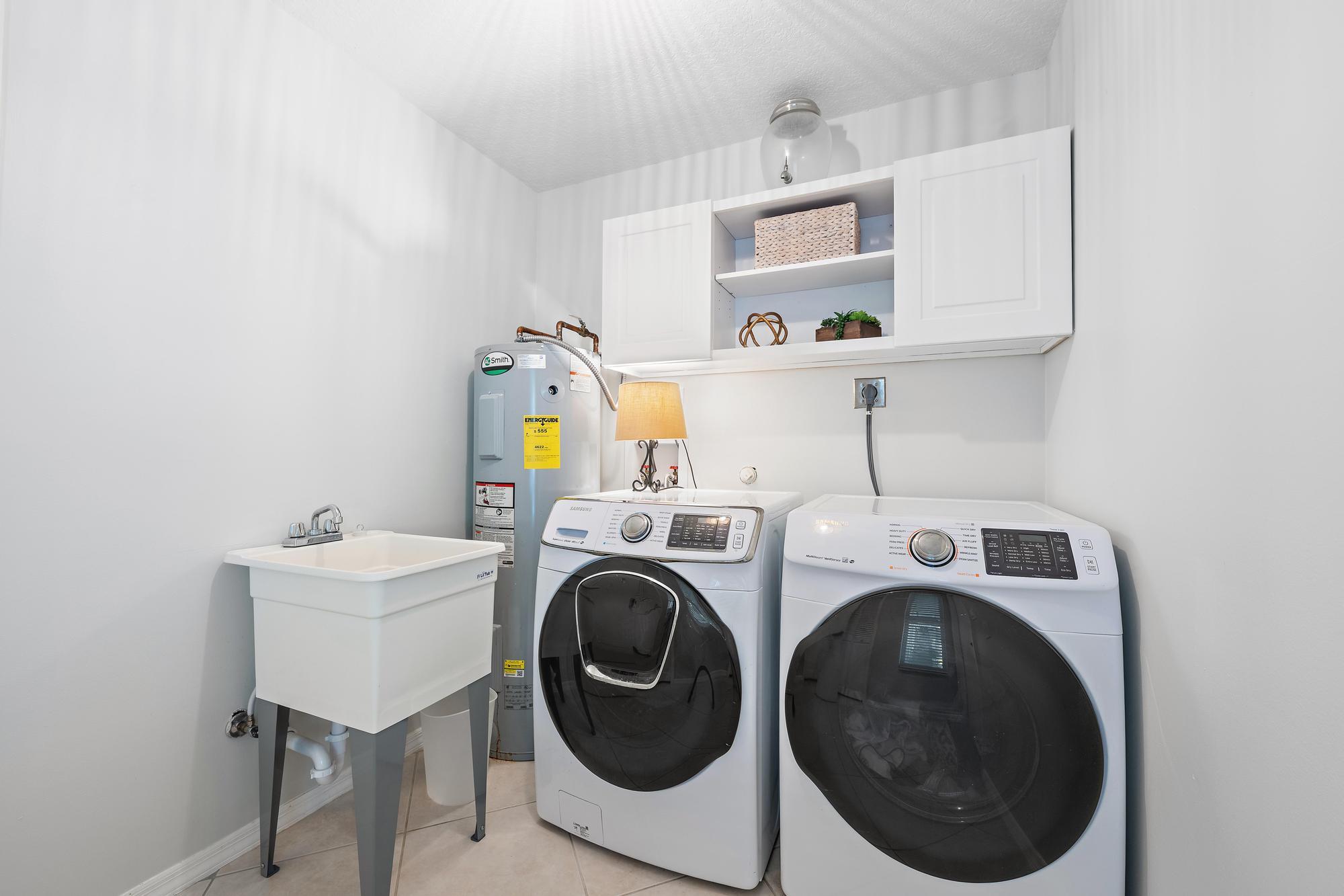 6462 Winding Lake Drive