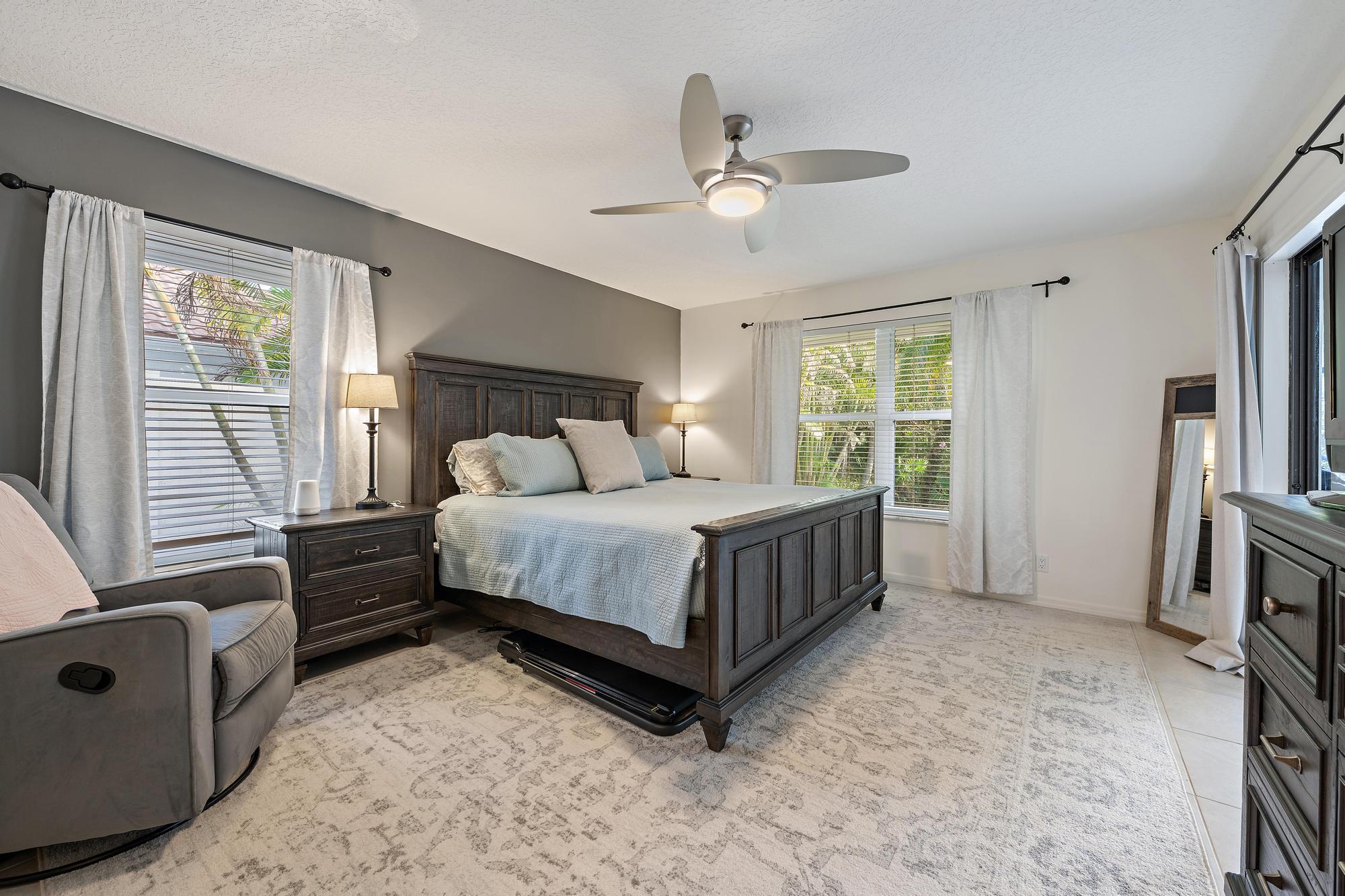 6462 Winding Lake Drive