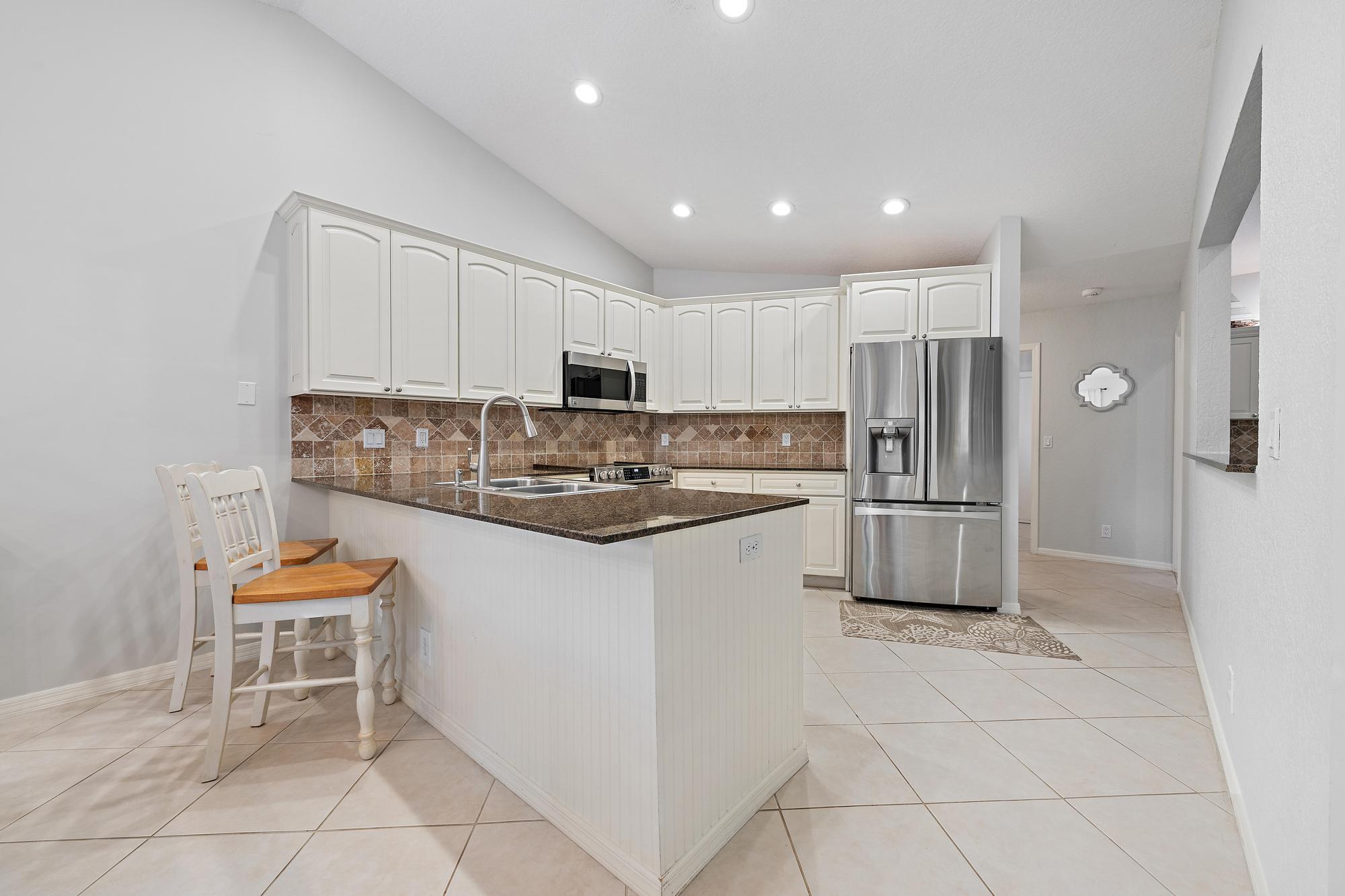 6462 Winding Lake Drive