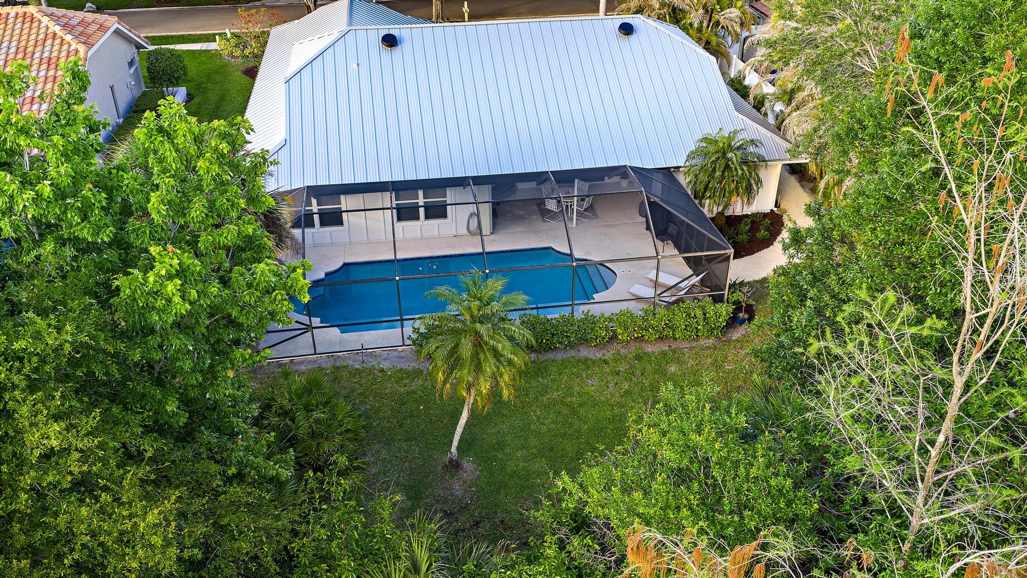 6462 Winding Lake Drive