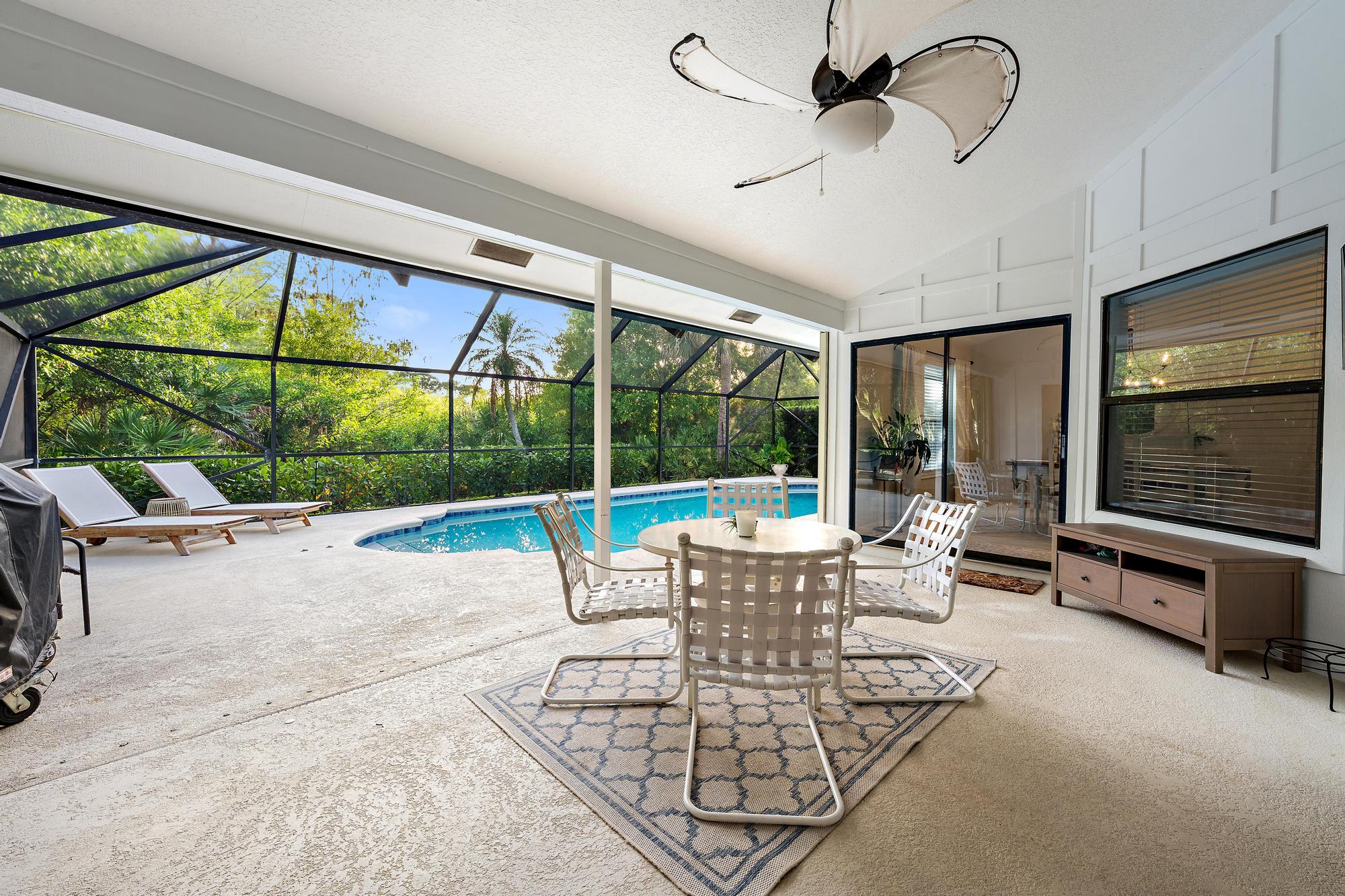 6462 Winding Lake Drive