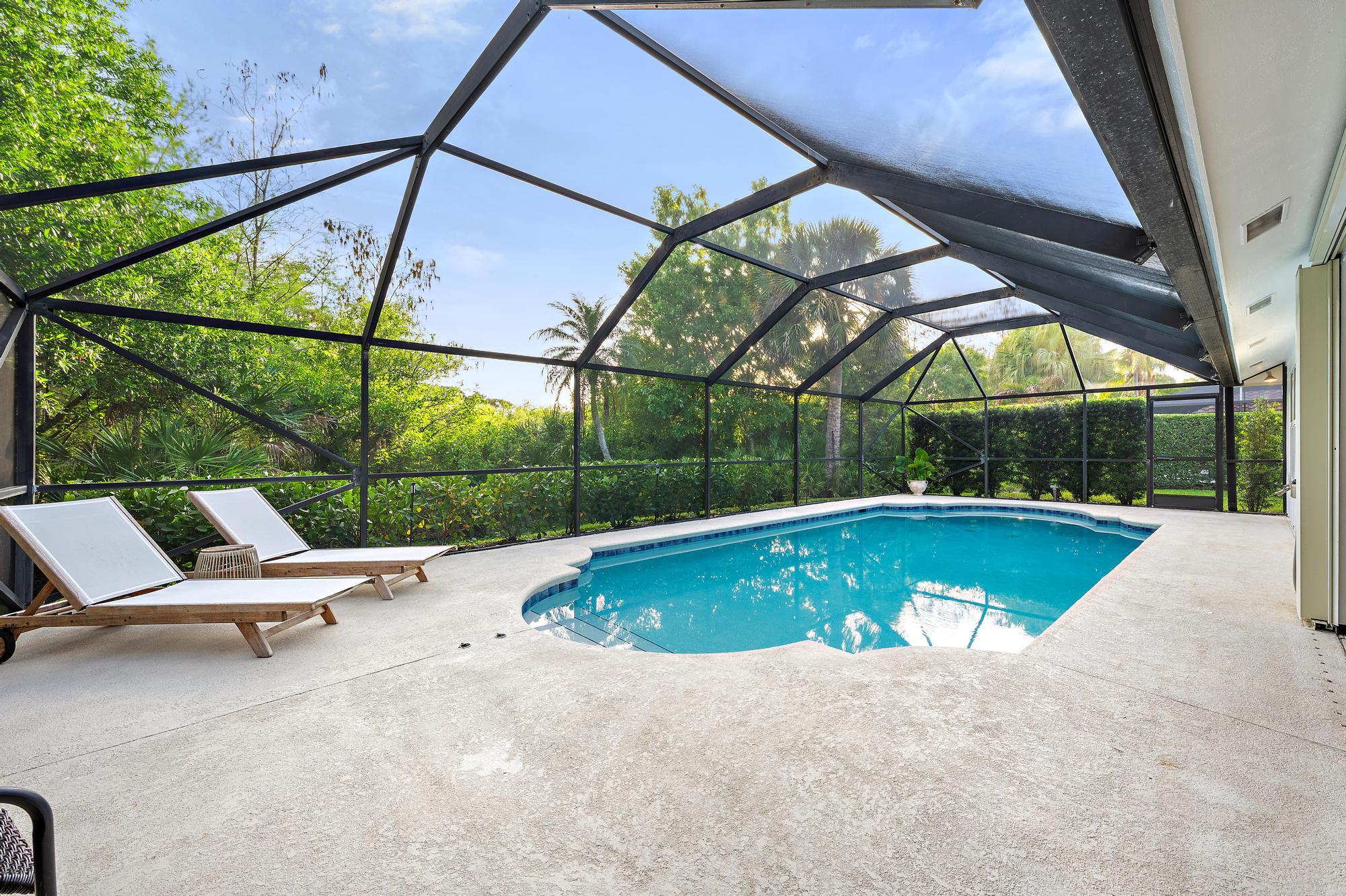 6462 Winding Lake Drive