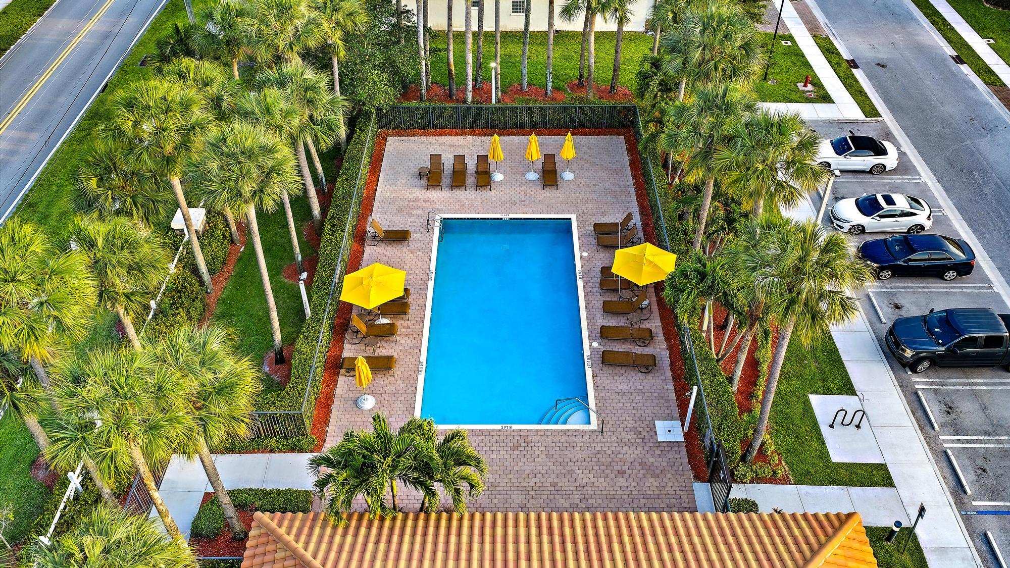 6009 Night Heron Court | Greenacres, Florida