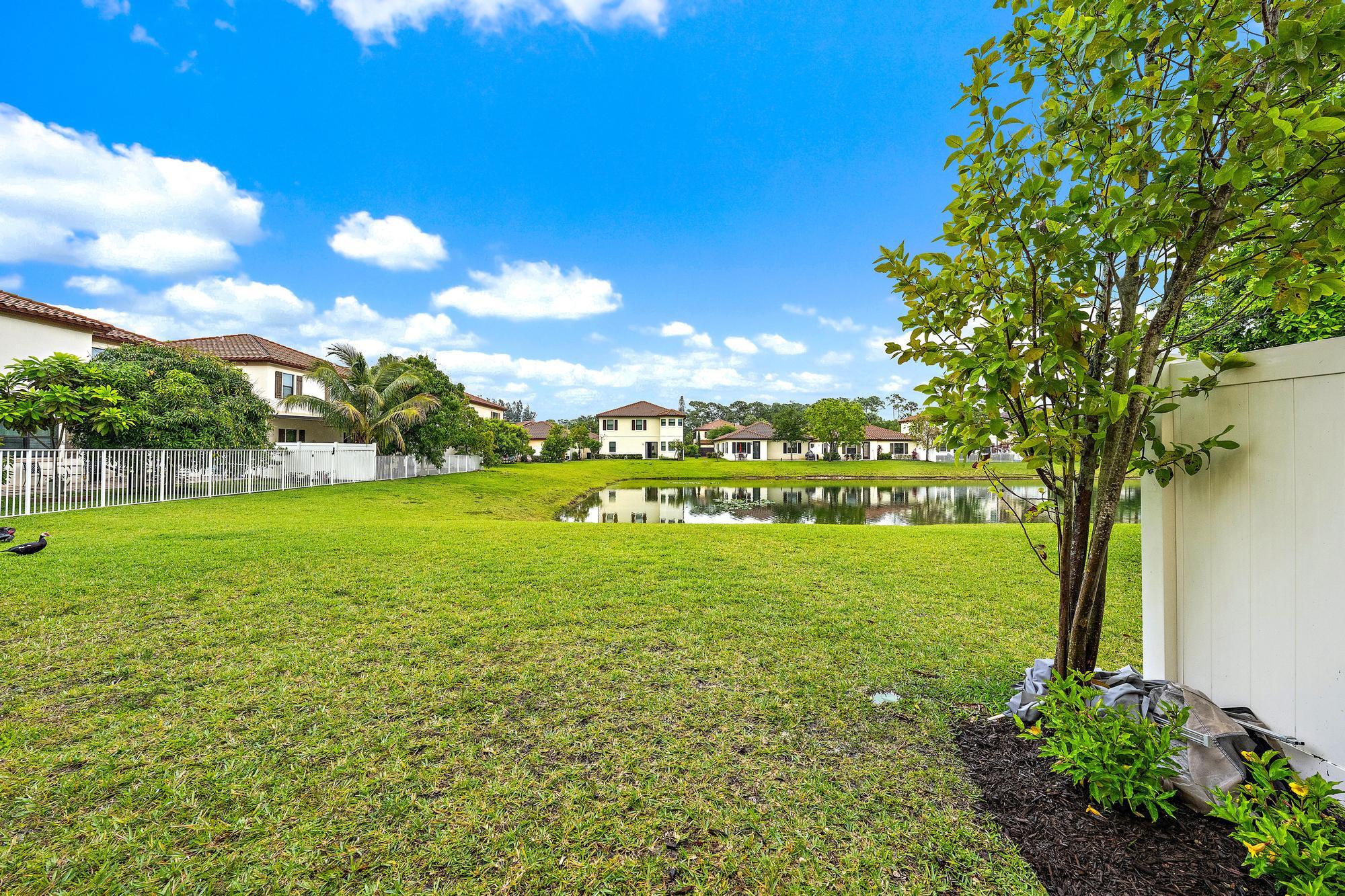 6009 Night Heron Court | Greenacres, Florida