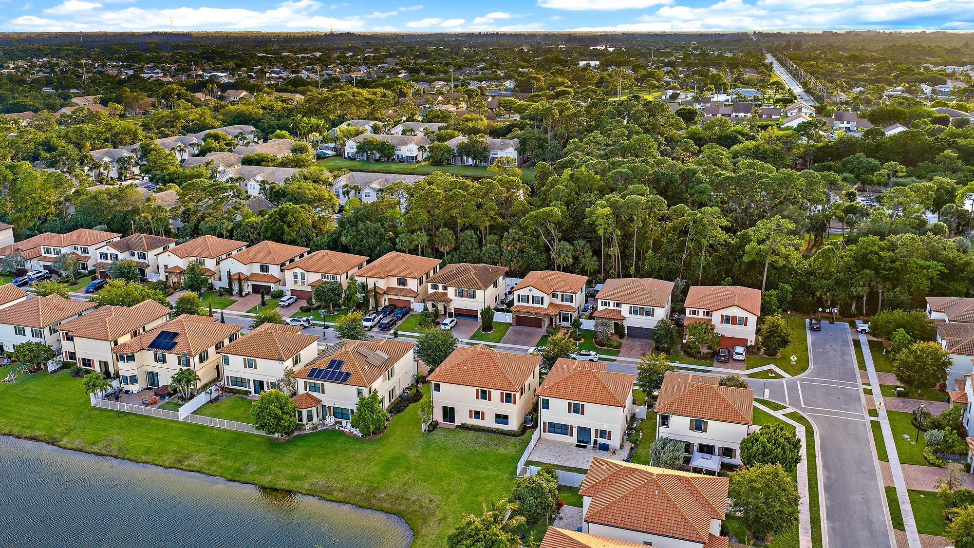 6009 Night Heron Court | Greenacres, Florida