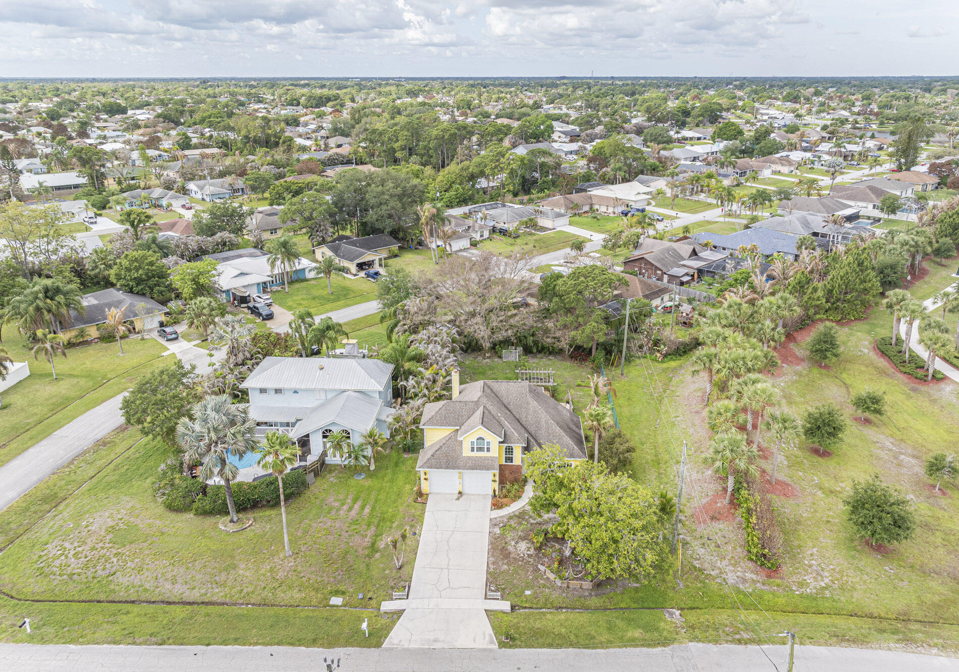 1226 SE Coral Reef Street, Port St. Lucie