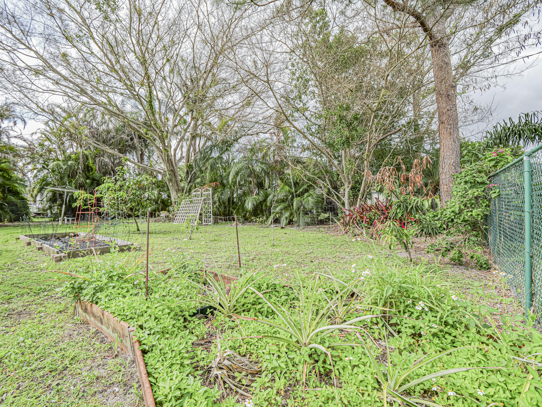 1226 SE Coral Reef Street, Port St. Lucie
