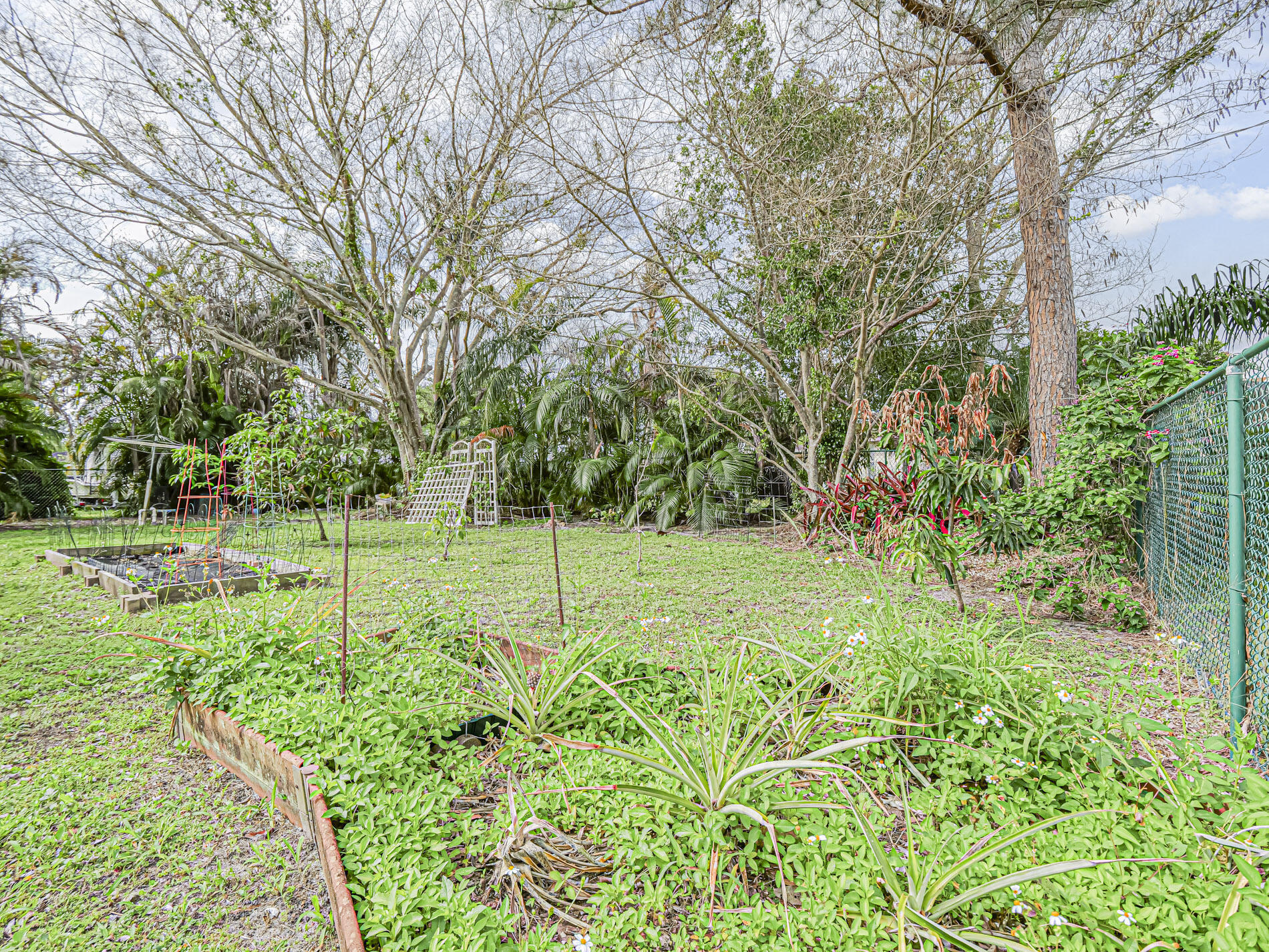 1226 SE Coral Reef Street, Port St. Lucie