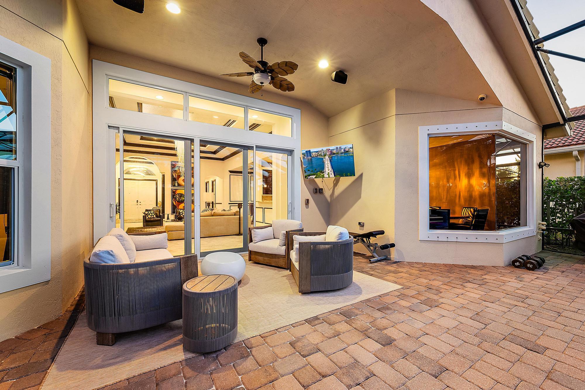 279 Carina Drive | Jupiter, Florida