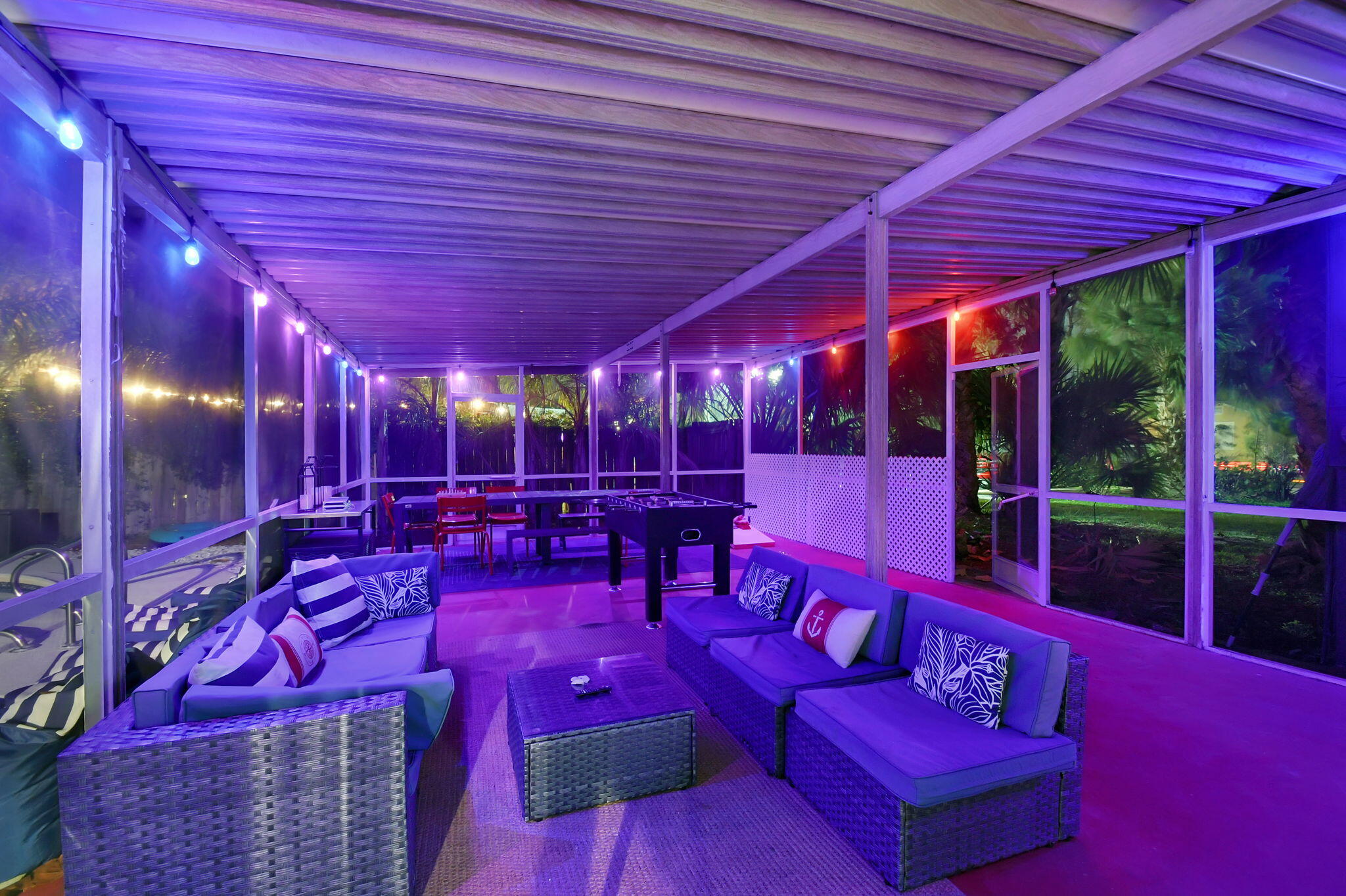 1123 Oak Street