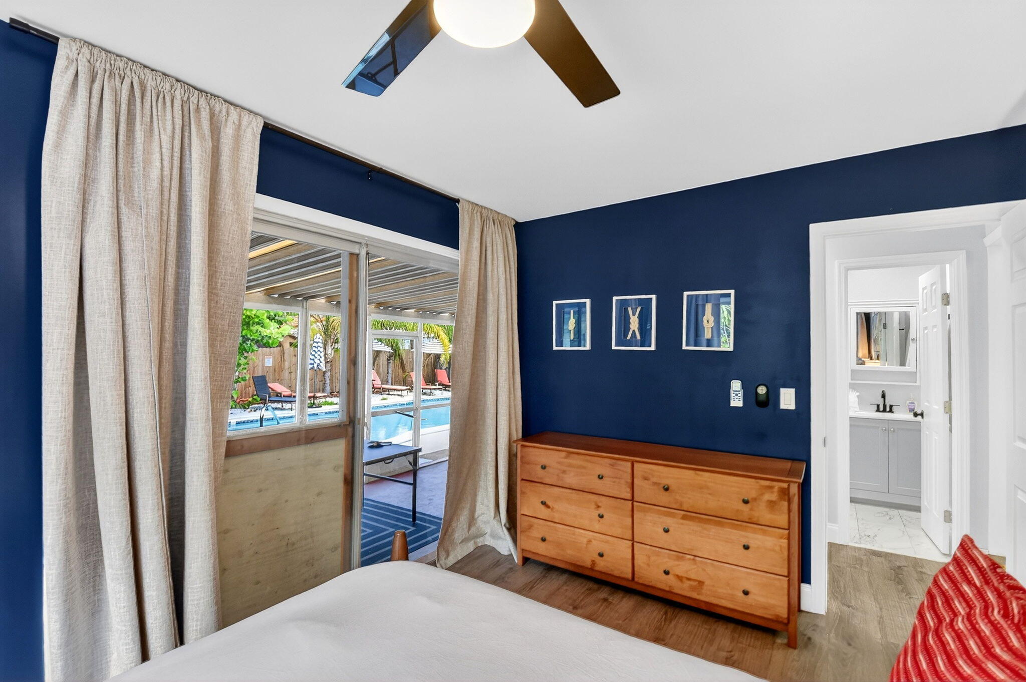 1123 Oak Street | West Palm Beach, Florida