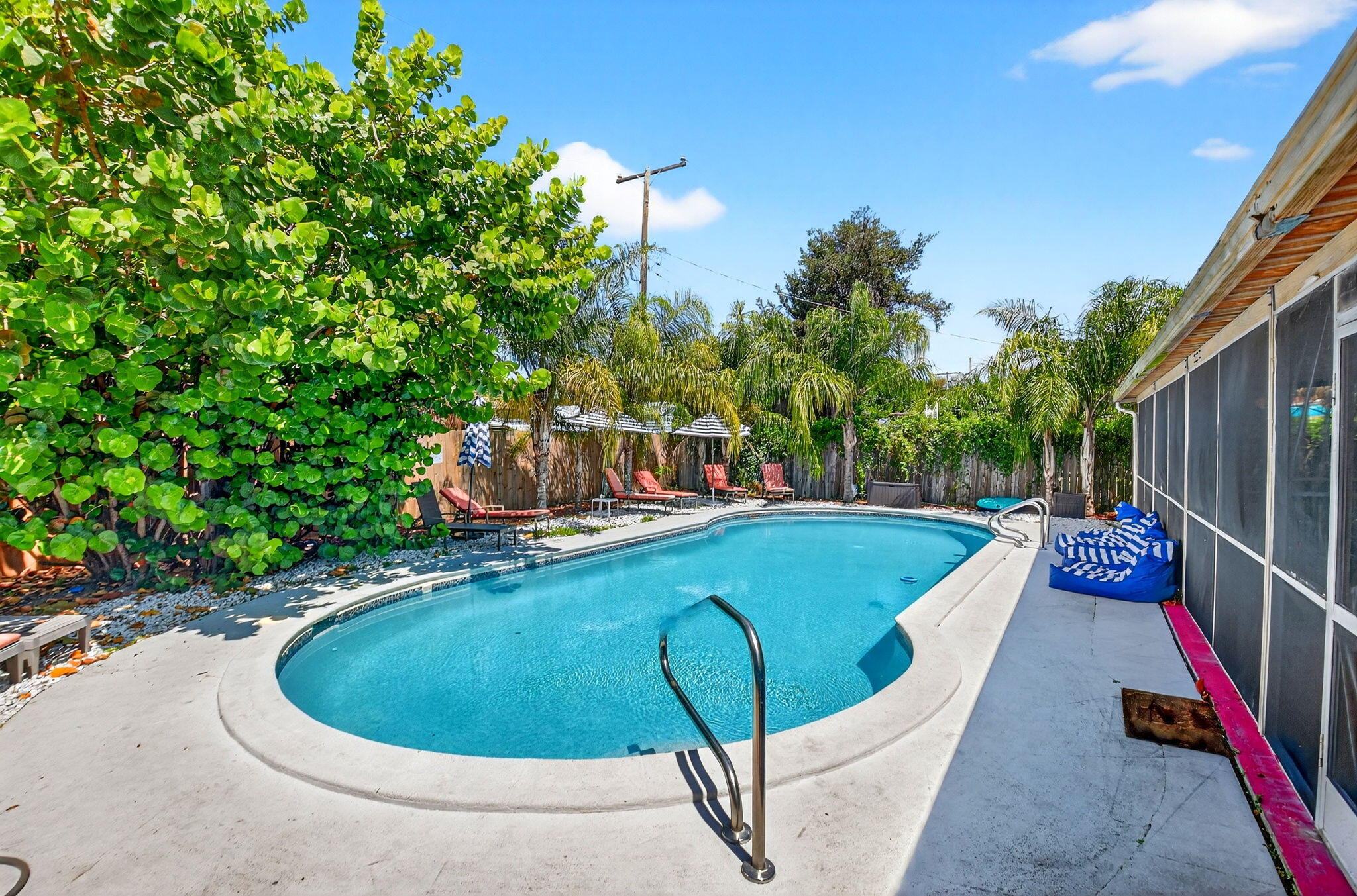 1123 Oak Street | West Palm Beach, Florida