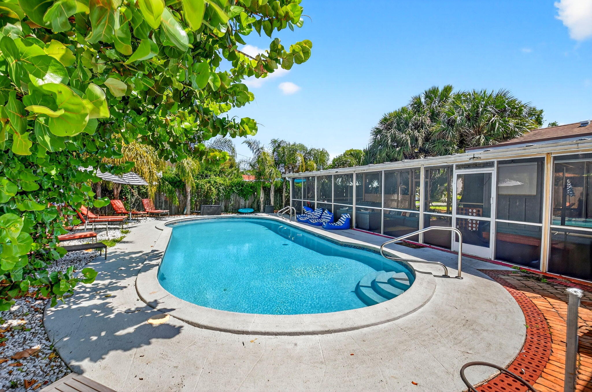 1123 Oak Street | West Palm Beach, Florida