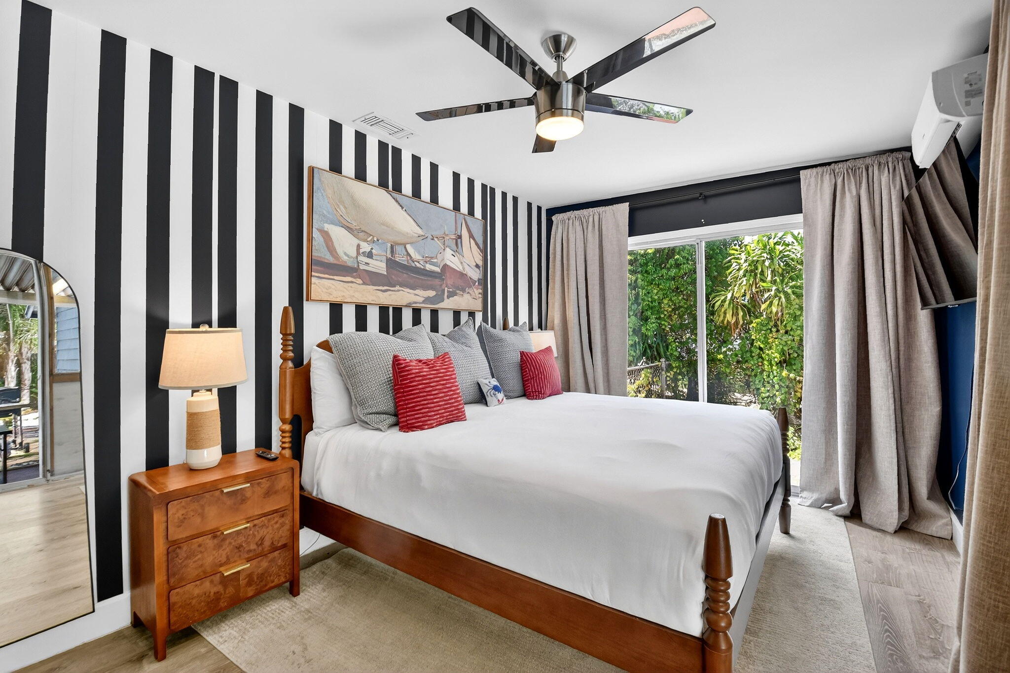 1123 Oak Street | West Palm Beach, Florida