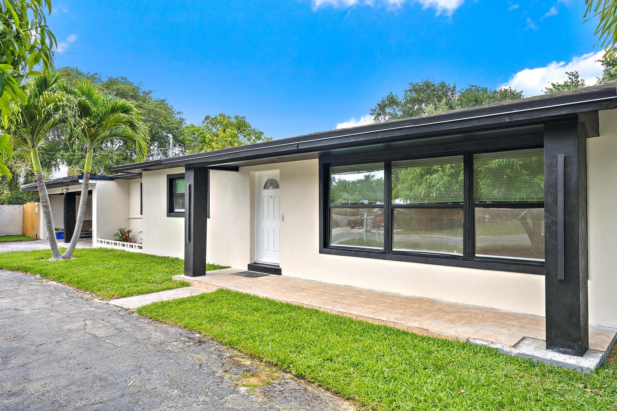 117 SE 22nd Avenue | Boynton Beach, Florida