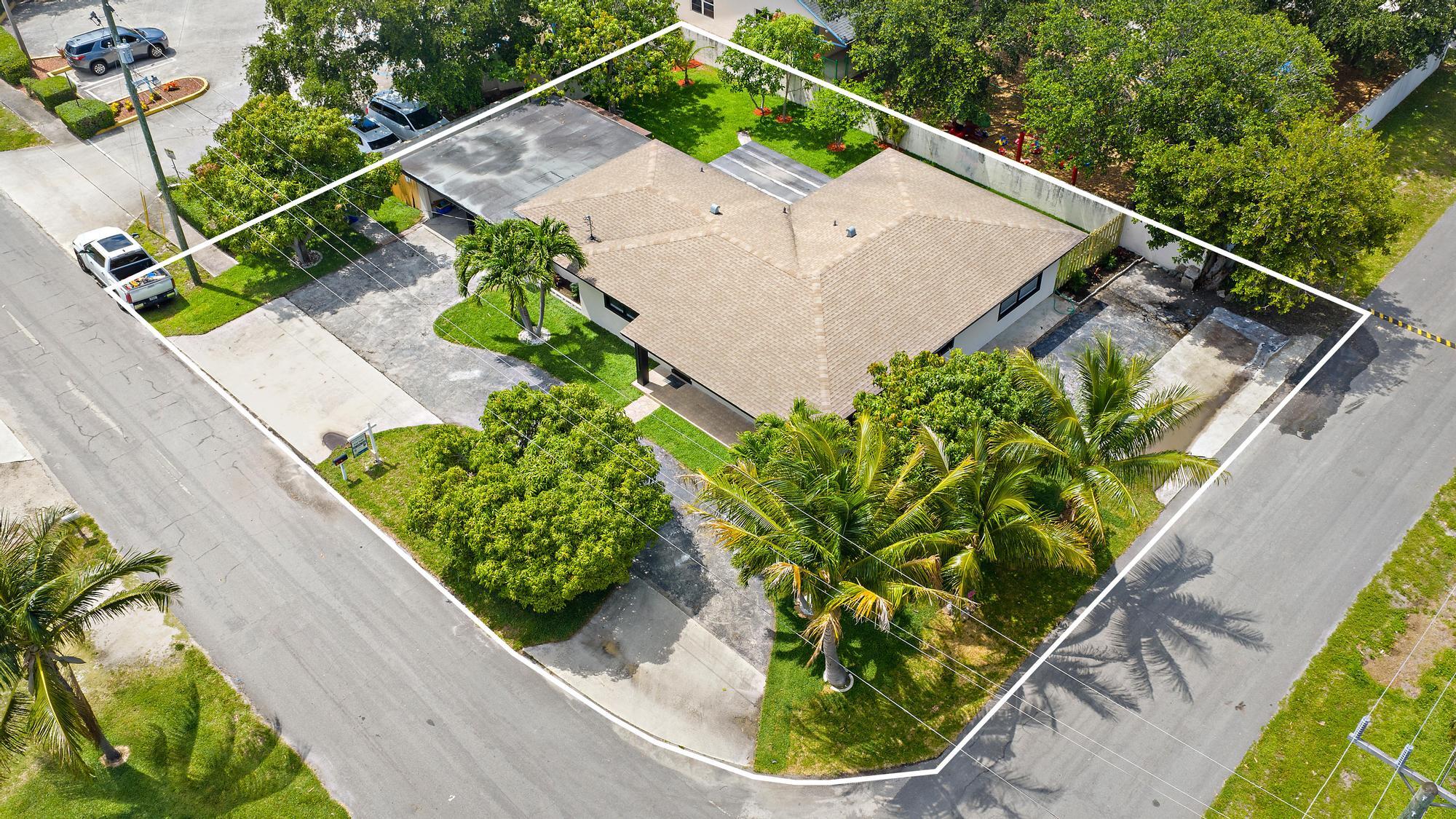 117 SE 22nd Avenue | Boynton Beach, Florida