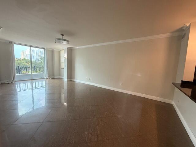 600 S Dixie Highway 303