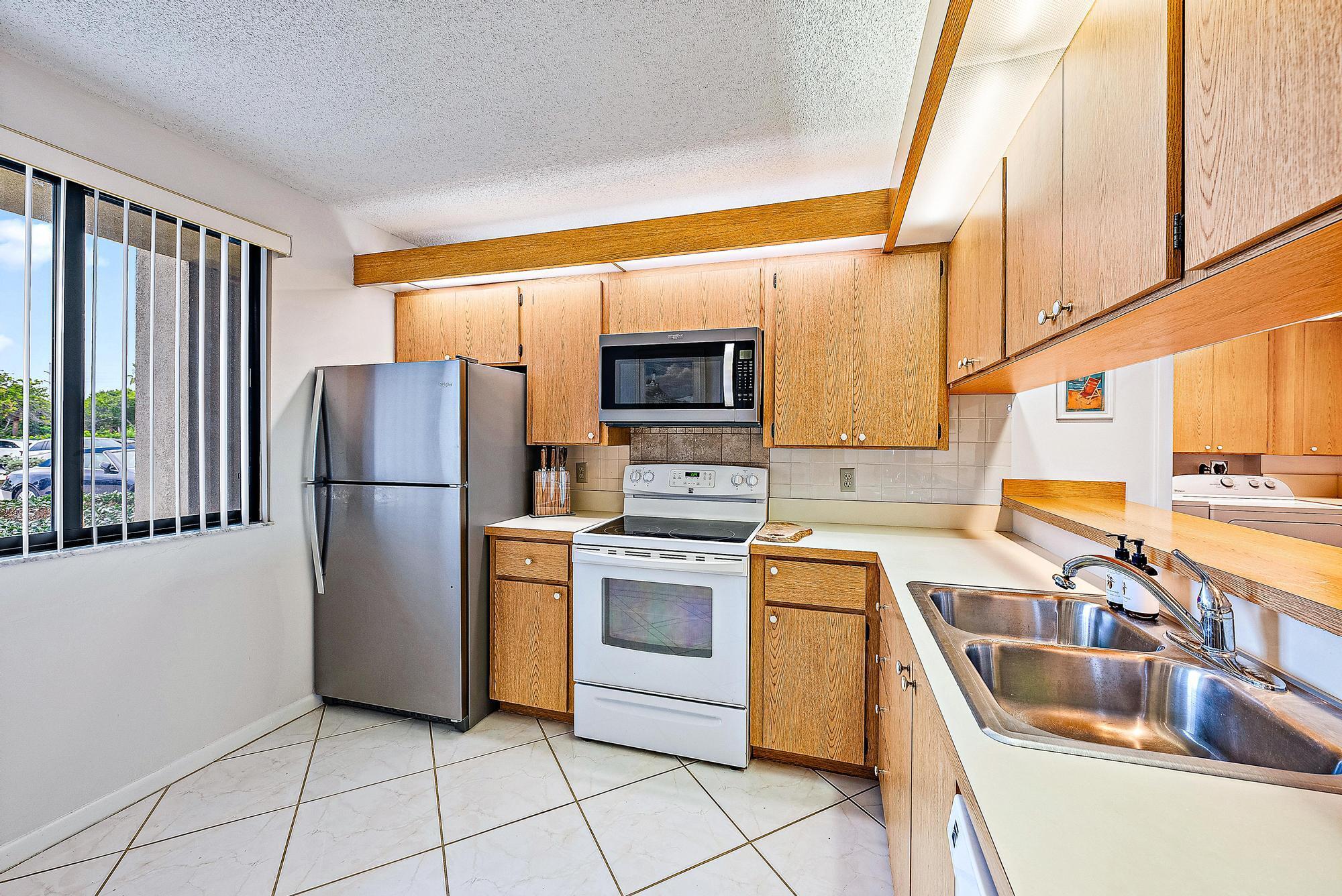 601 S Seas Drive 106