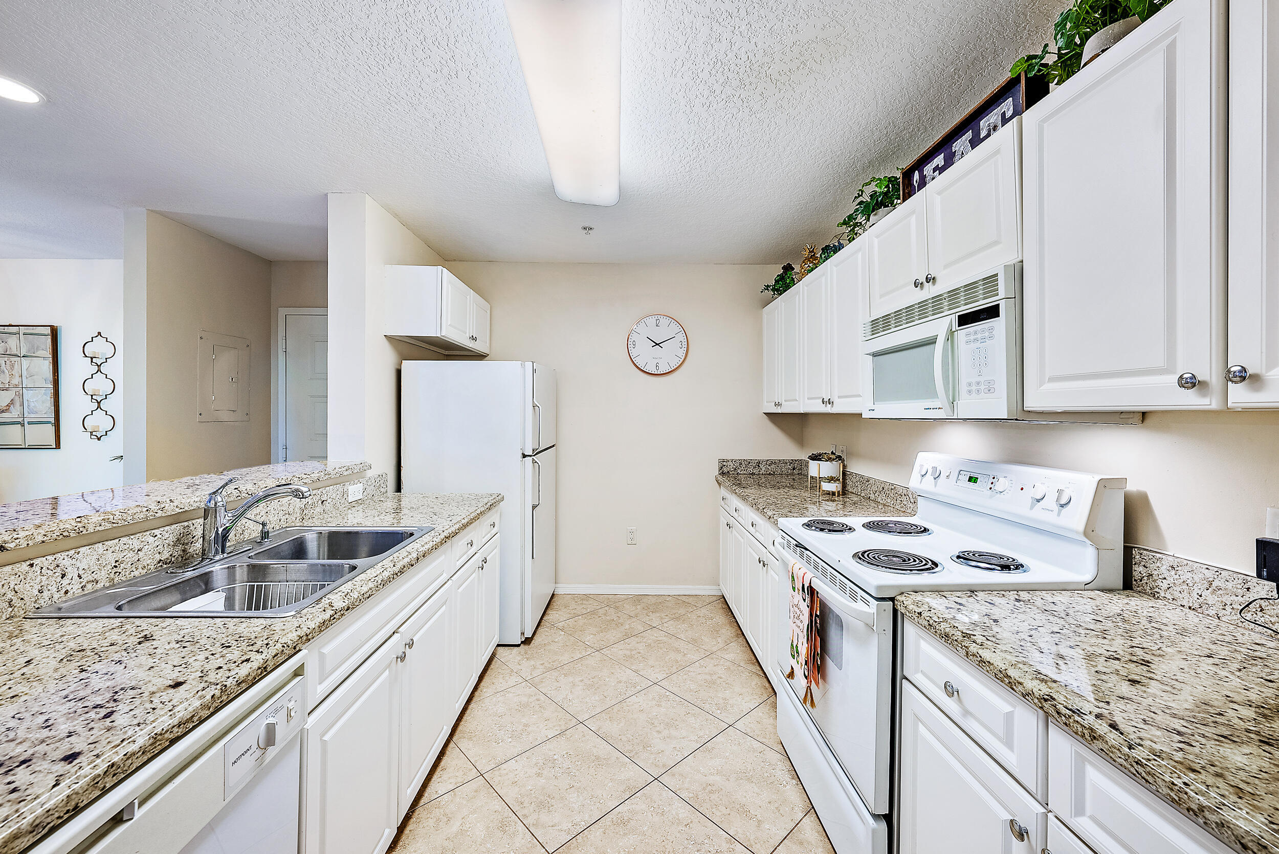1200 Town Center Drive 225