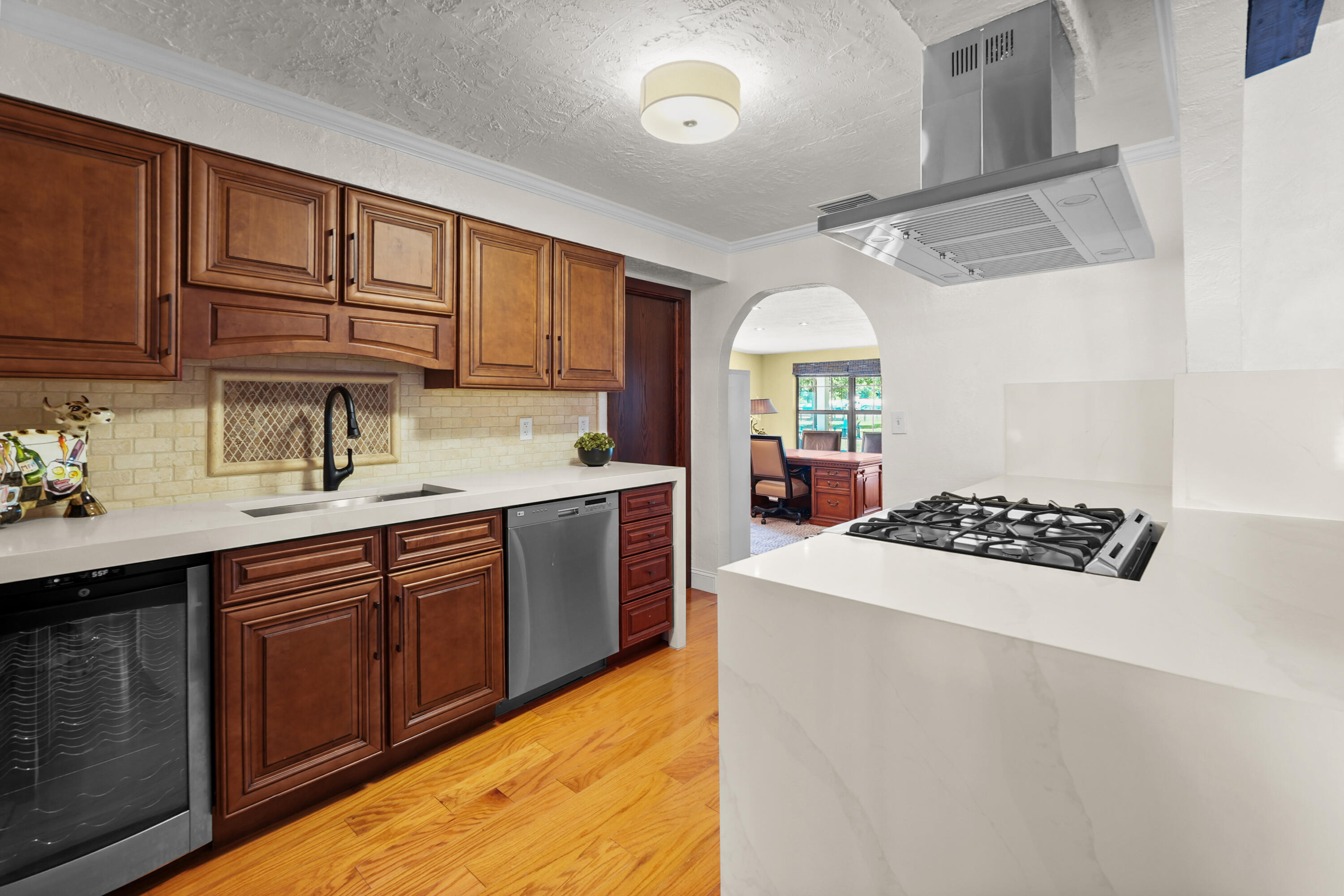 9999 NE 120TH Street