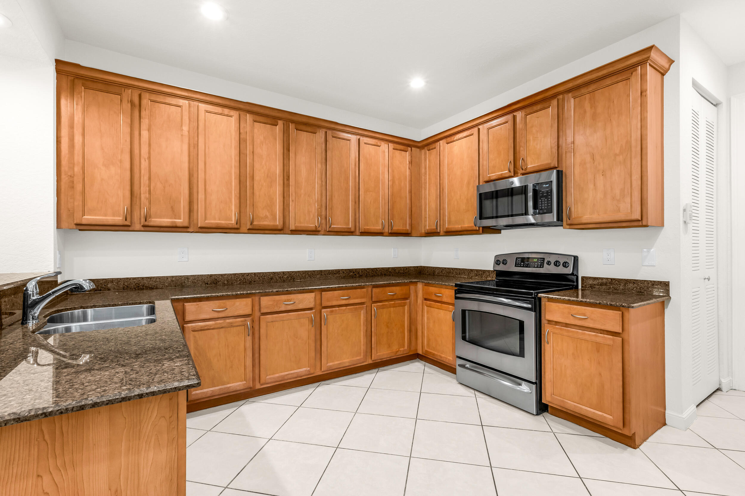 650 Pacific Grove Drive 5