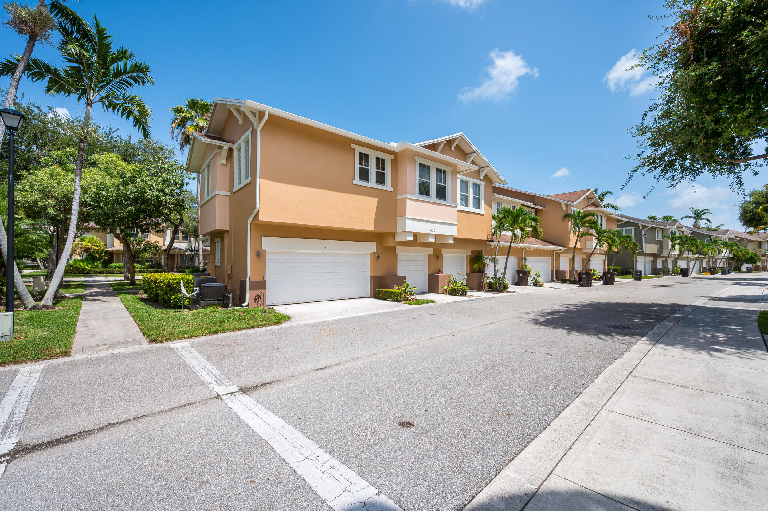 650 Pacific Grove Drive 5