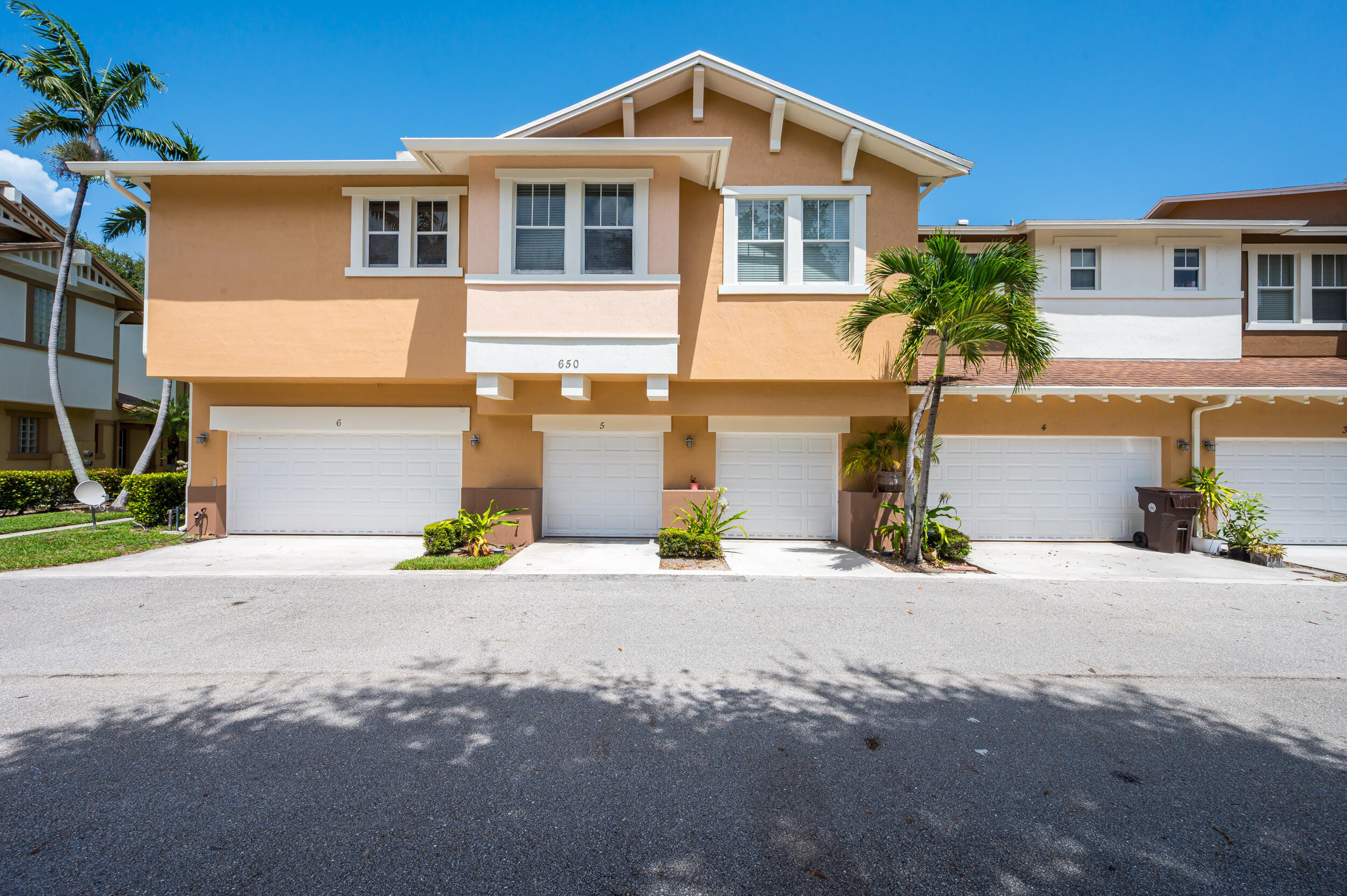 650 Pacific Grove Drive 5