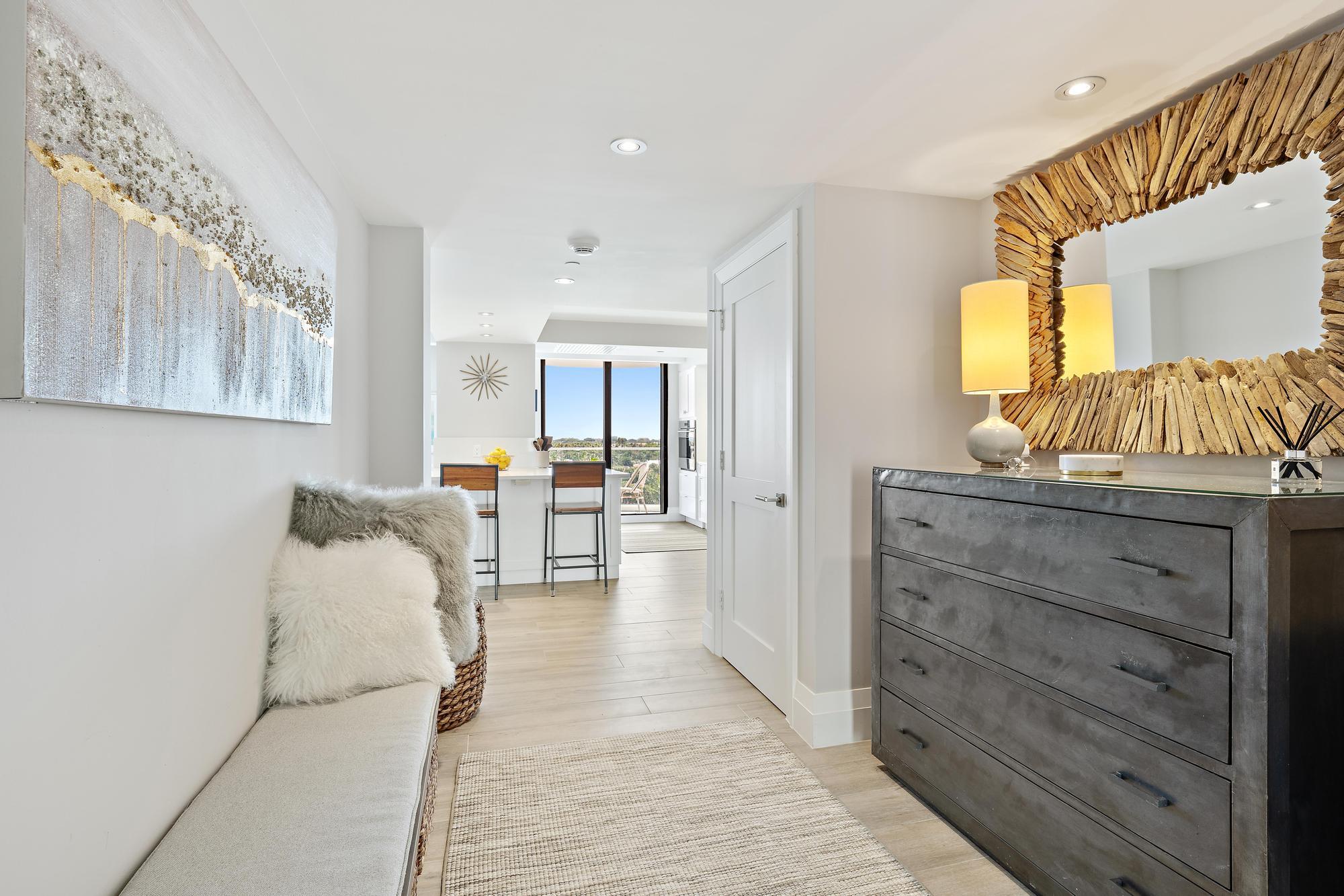 100 S Beach Road