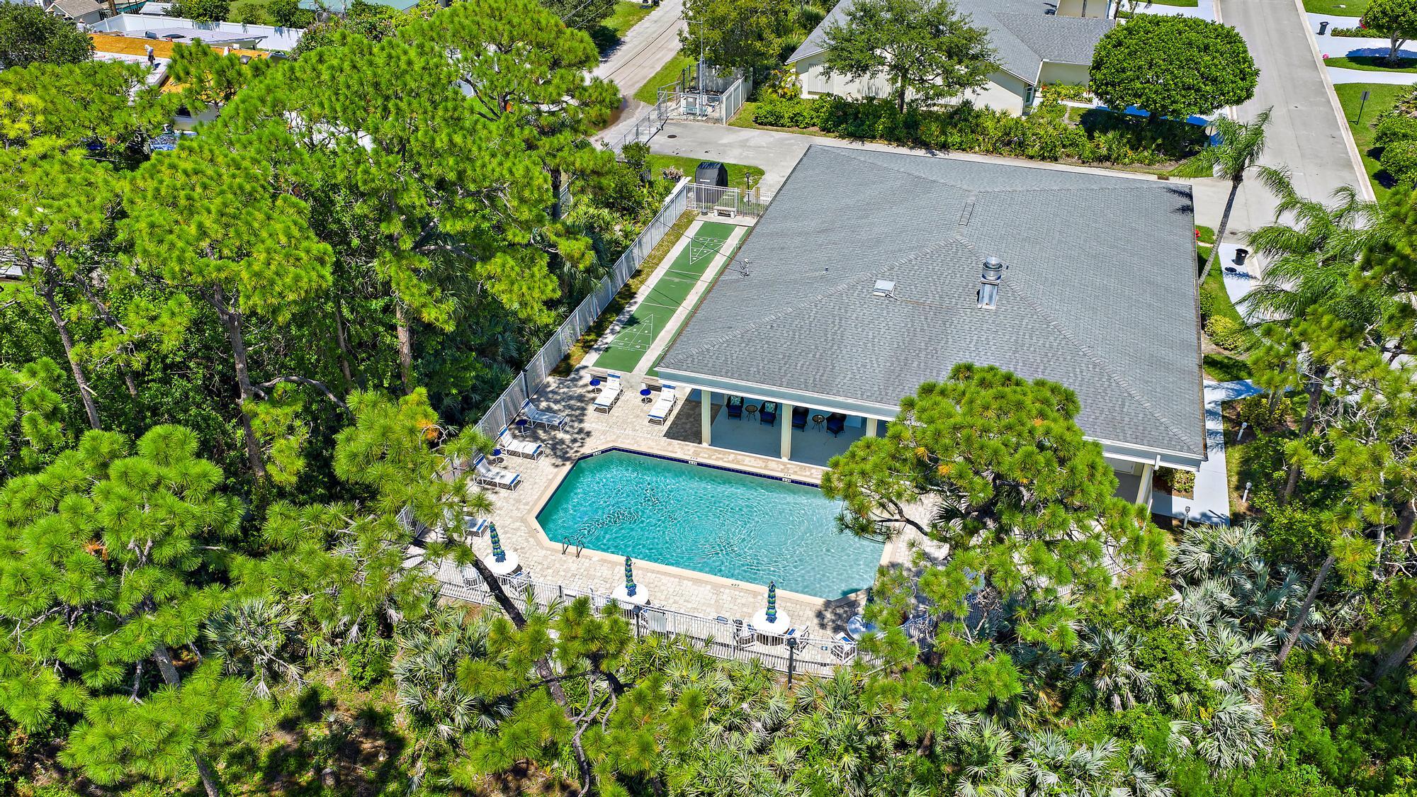 11139 SE Sea Pines Circle | Hobe Sound, Florida