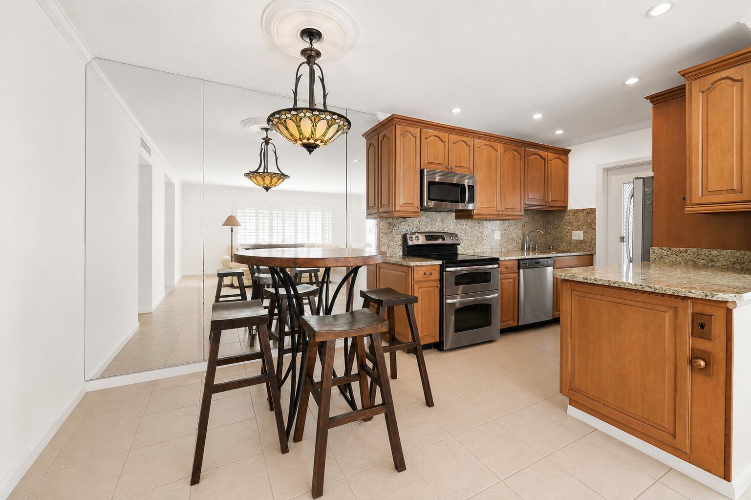 4501 S OCEAN Boulevard F3
