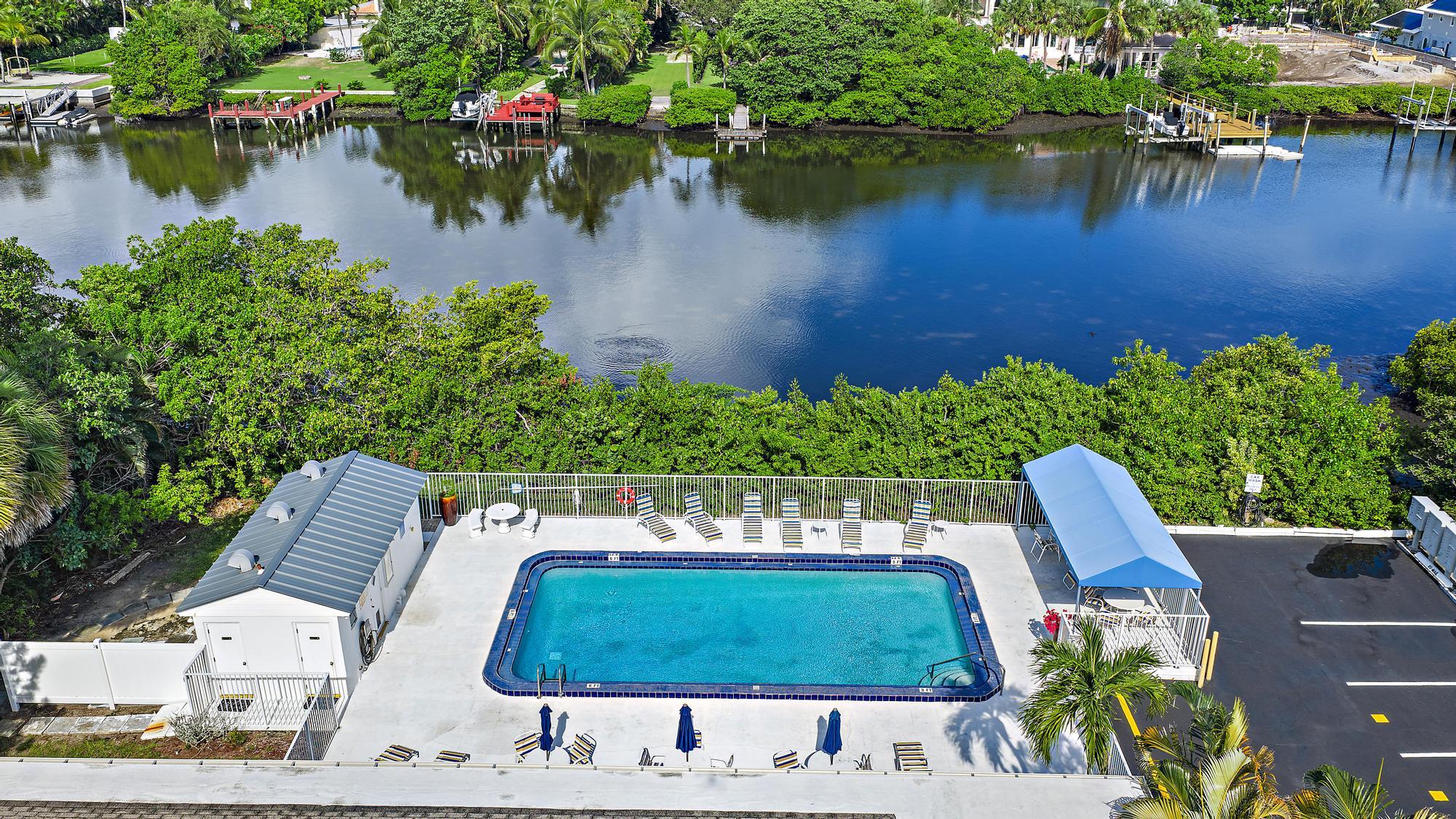 4501 S OCEAN Boulevard F3