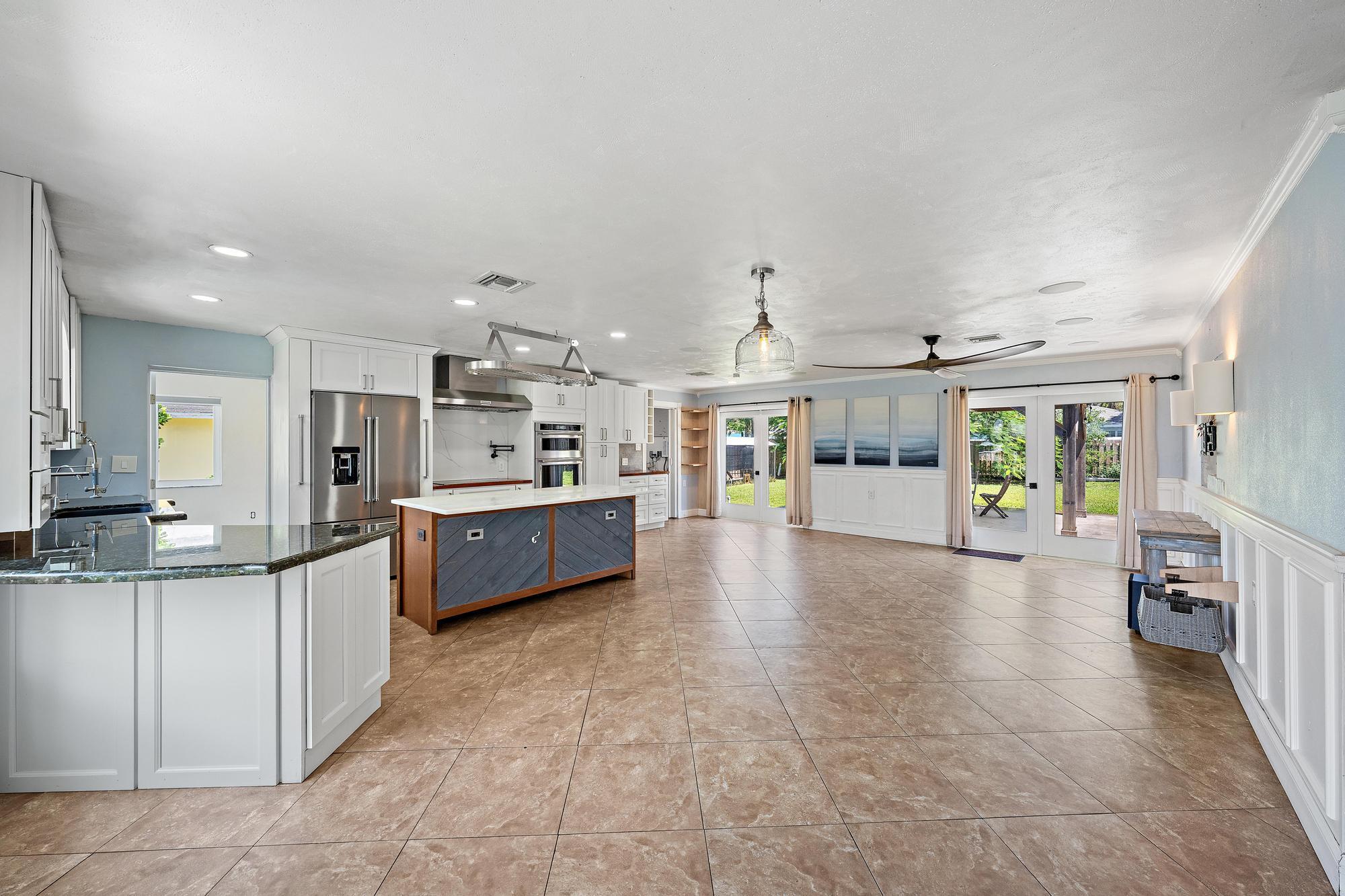 1 WINDSOR Road W | Jupiter, Florida