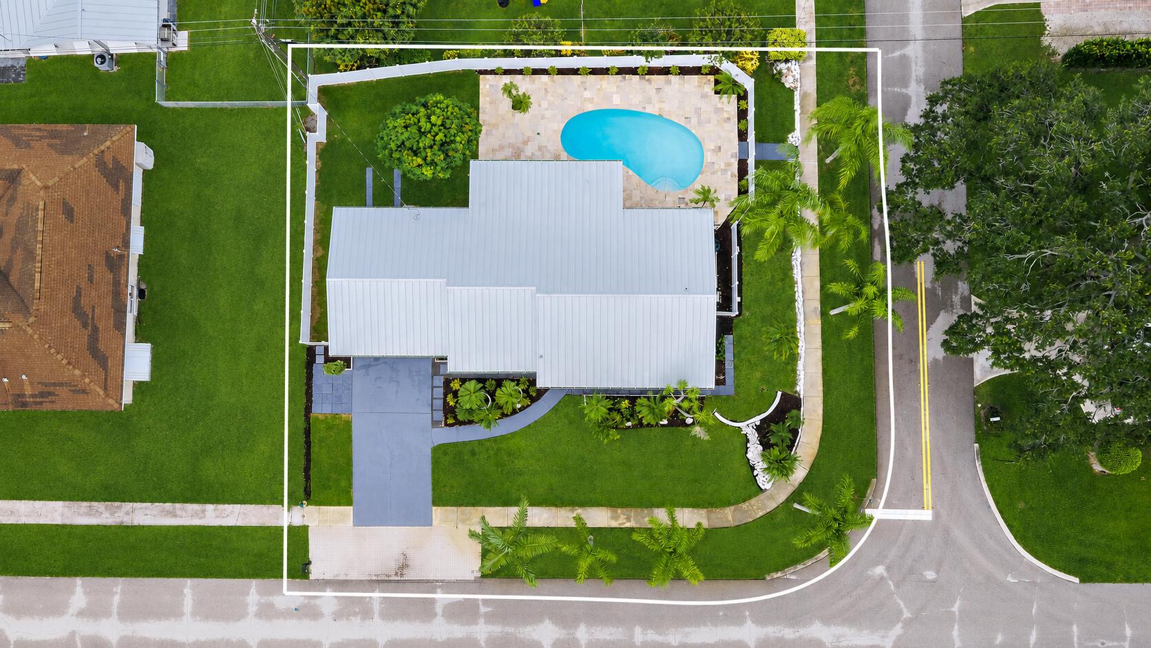 360 Saturn Avenue | Tequesta, Florida